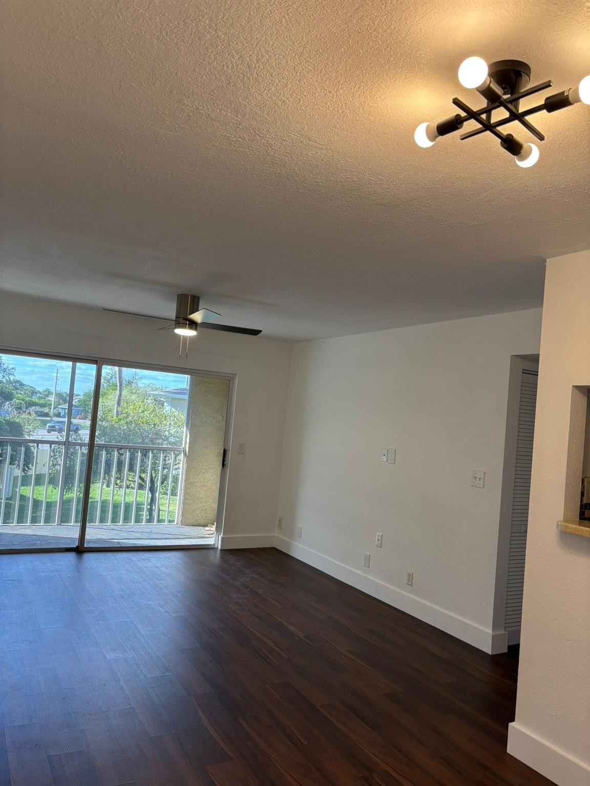 1540 SE Royal Green Cir 206