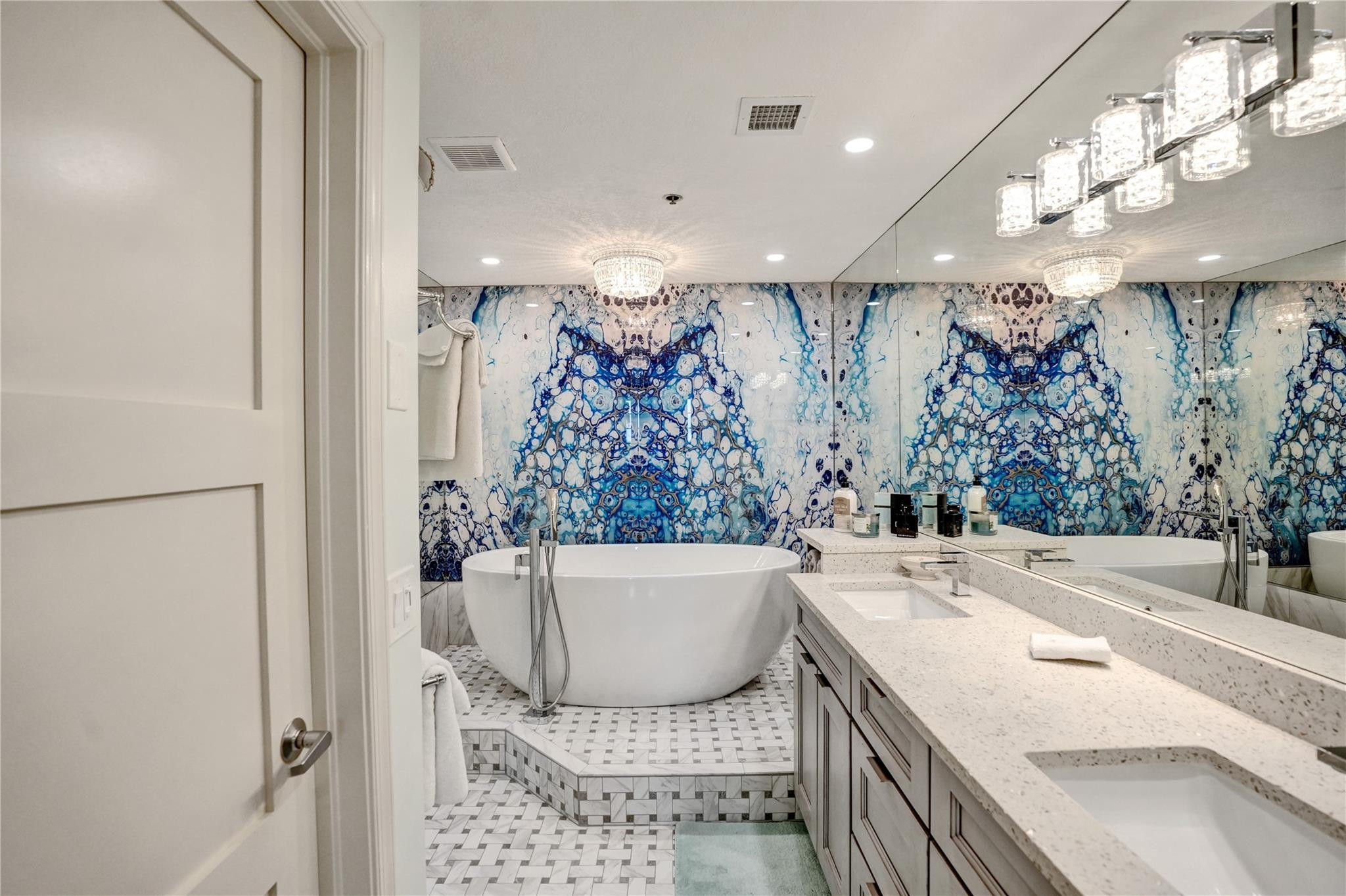 4108 W Palm Aire 087A