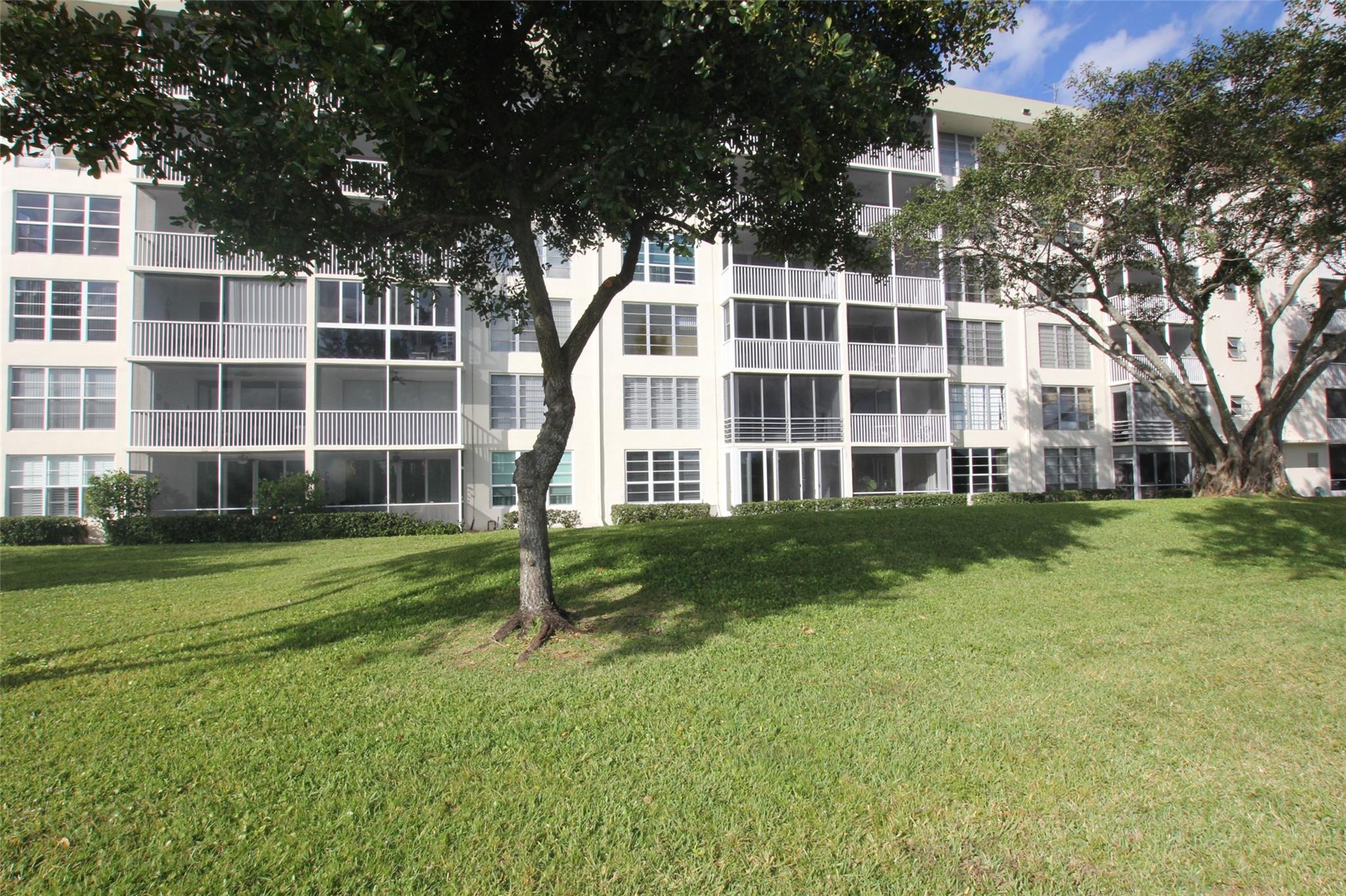3100 N Course Ln 103