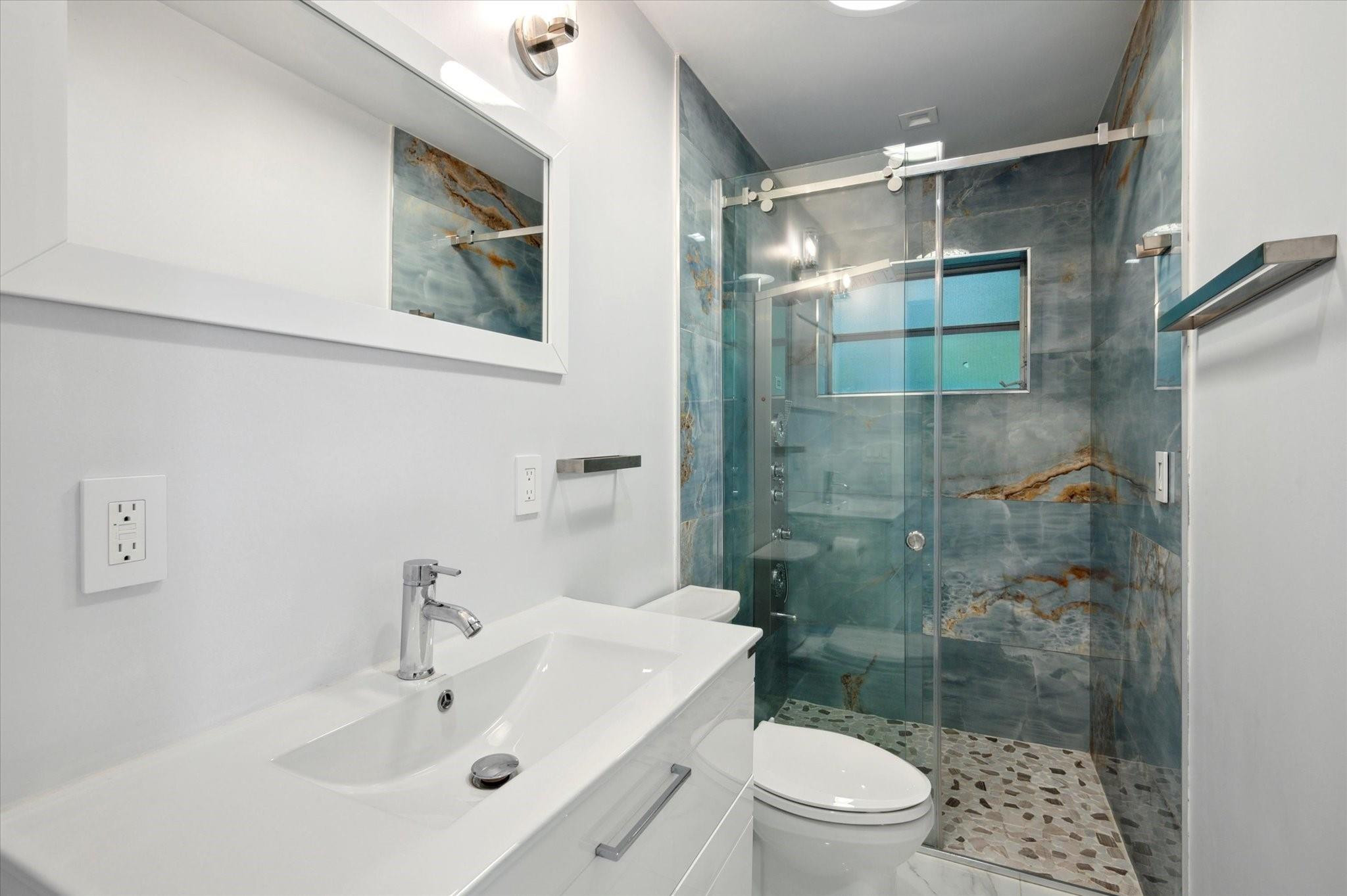2224 Anchor Dr