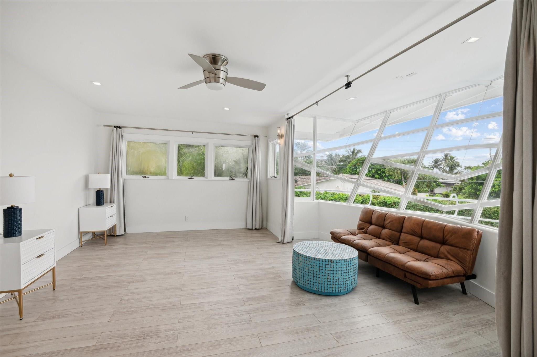 2224 Anchor Dr