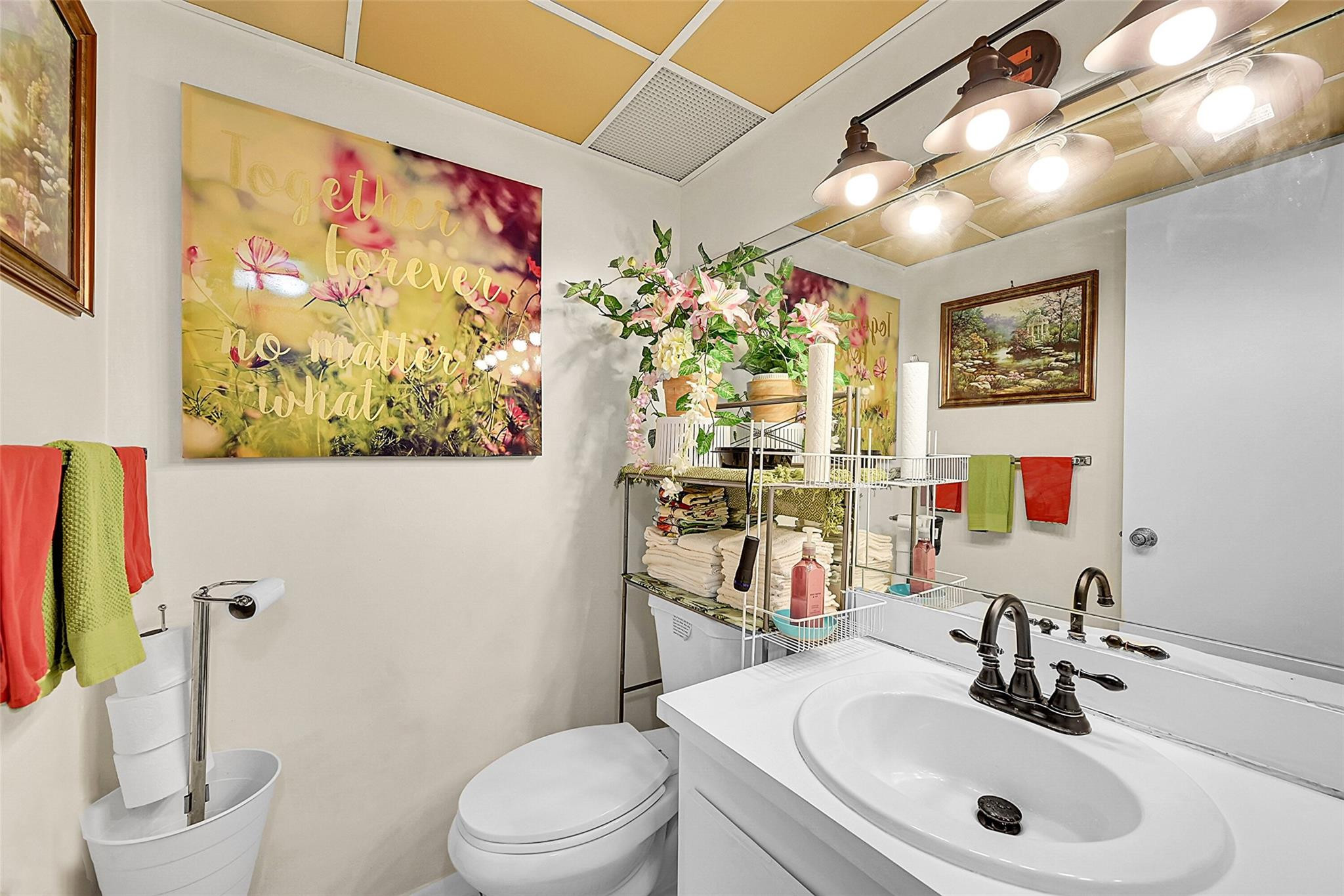 10442 Lakes Blvd 202