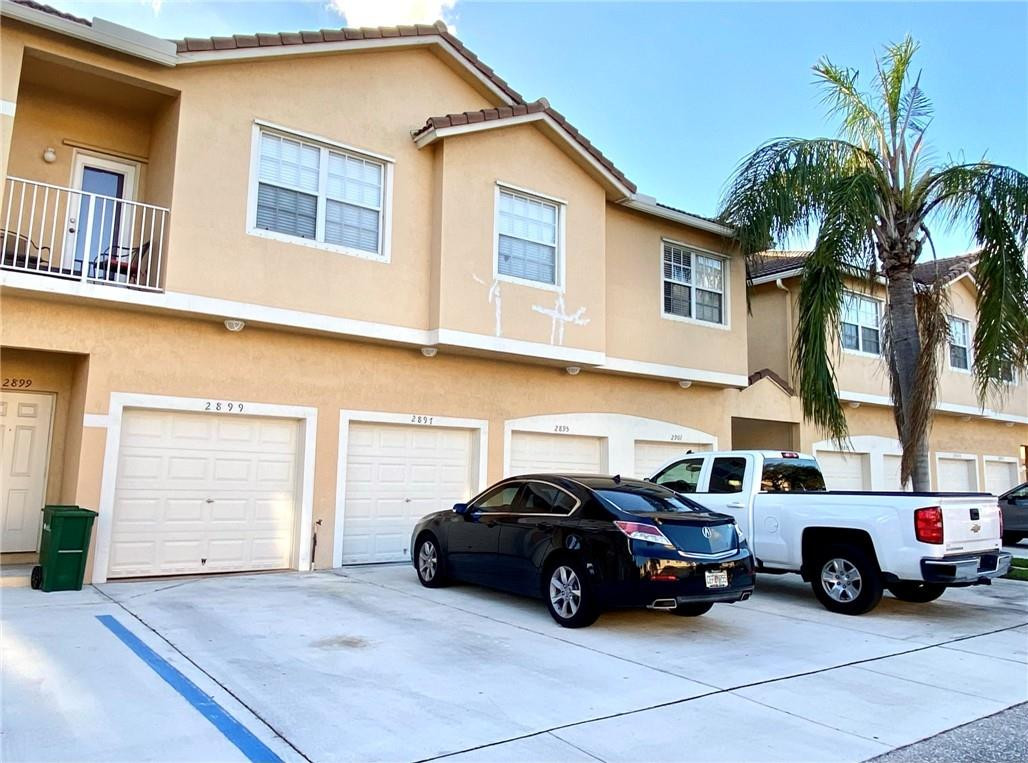 2895 Crestwood Ter 2895