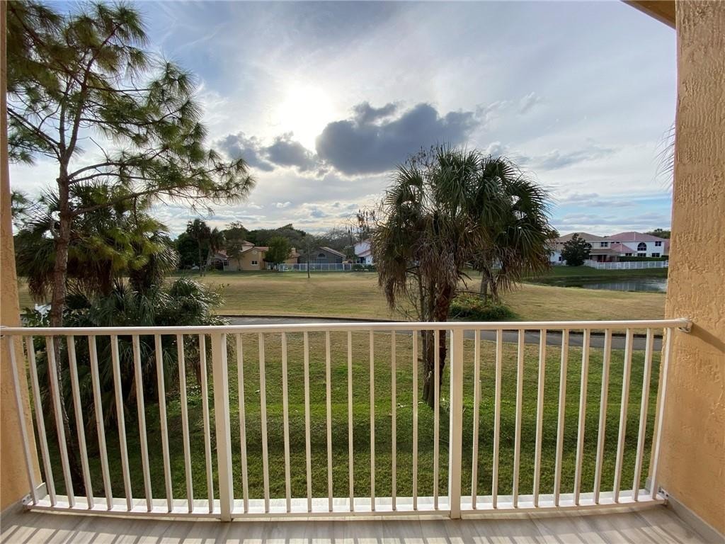 2895 Crestwood Ter 2895