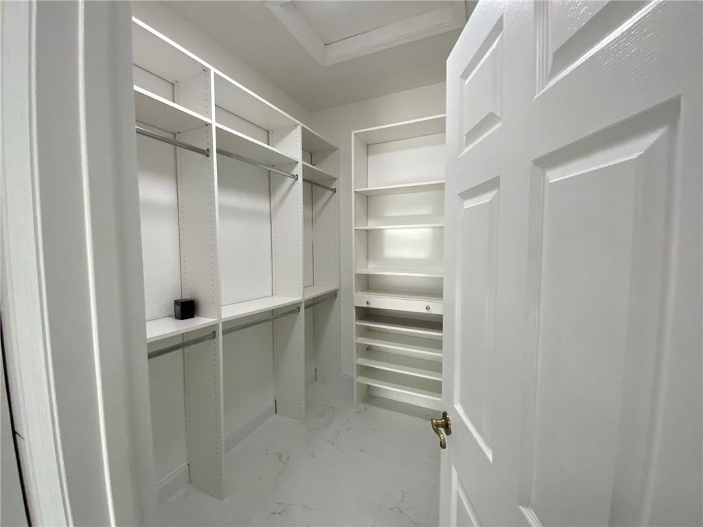 2895 Crestwood Ter 2895