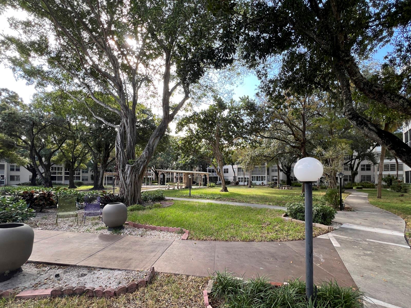 2650 NW 49th Ave 424