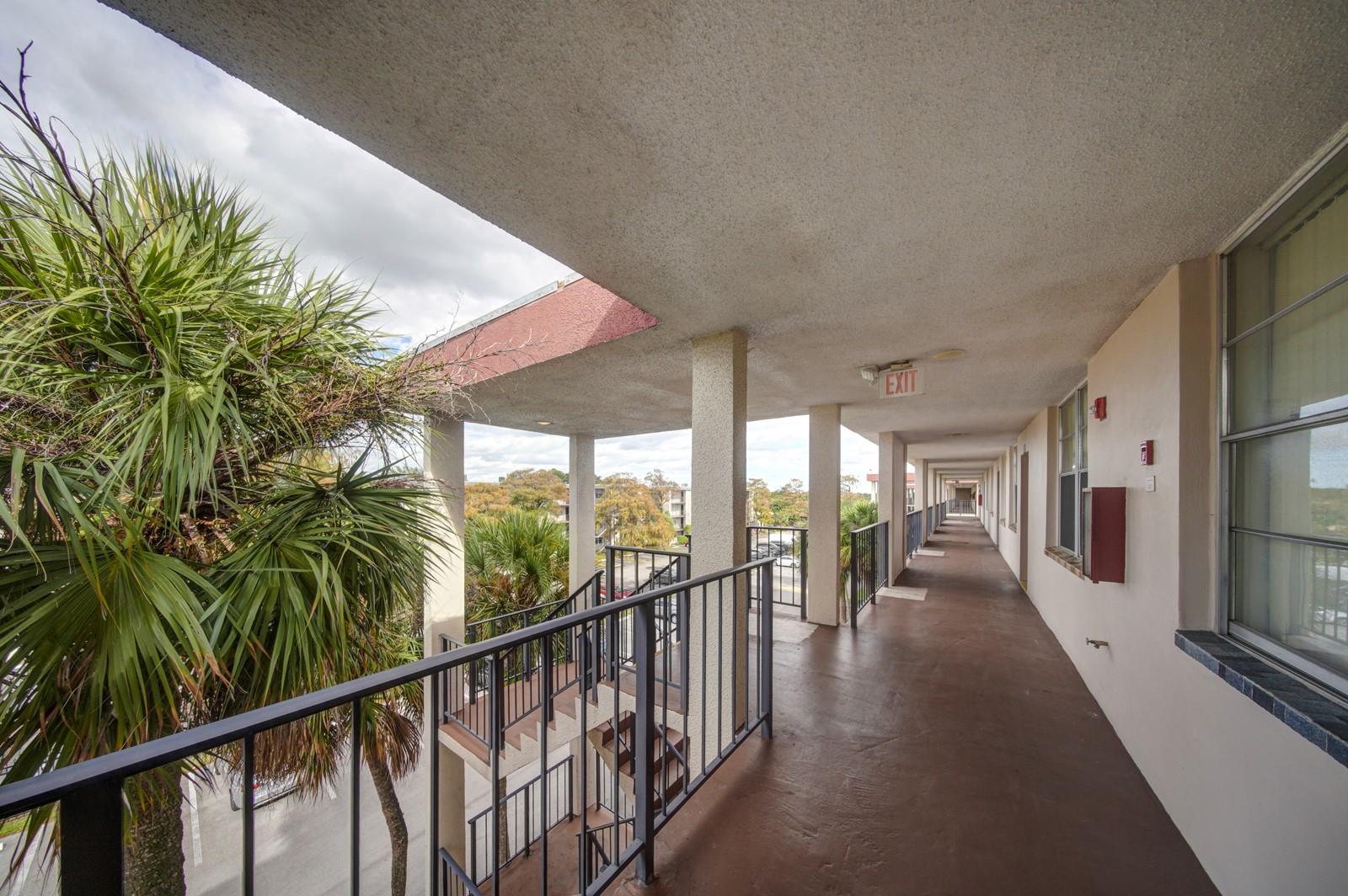 2650 NW 49th Ave 424