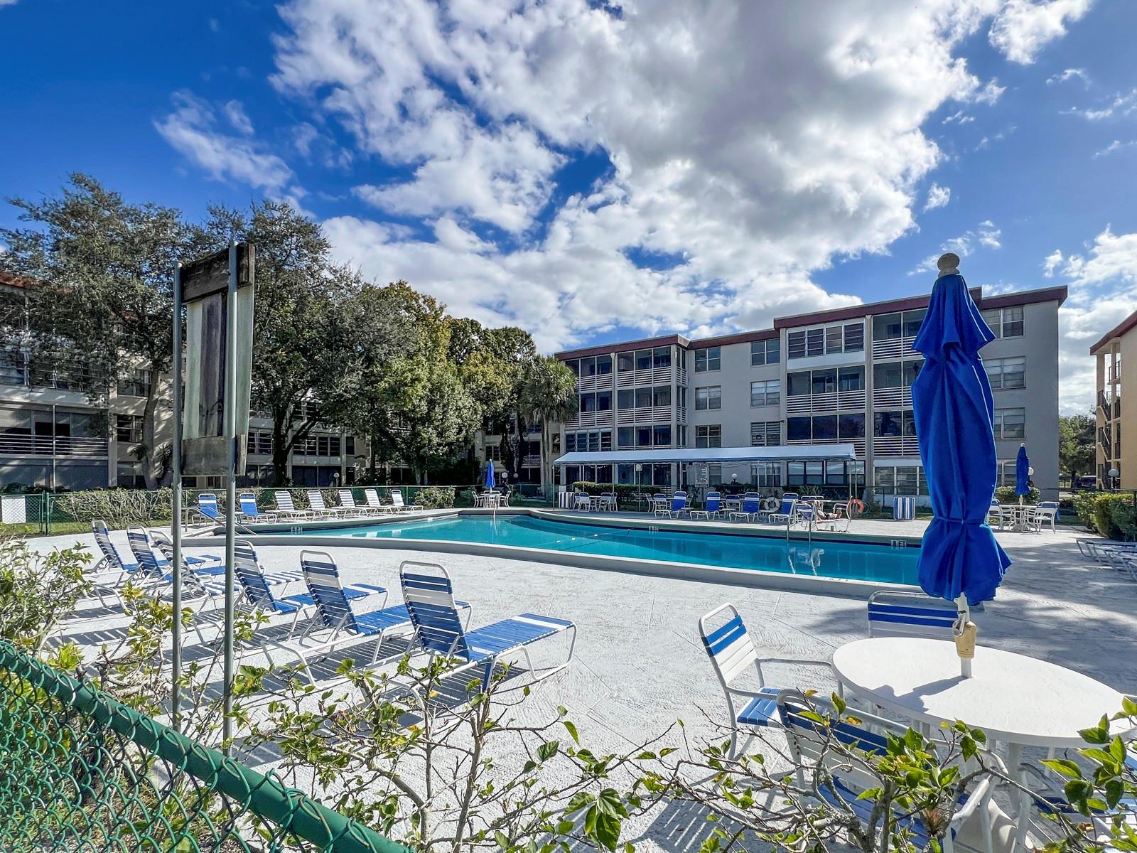 2650 NW 49th Ave 424