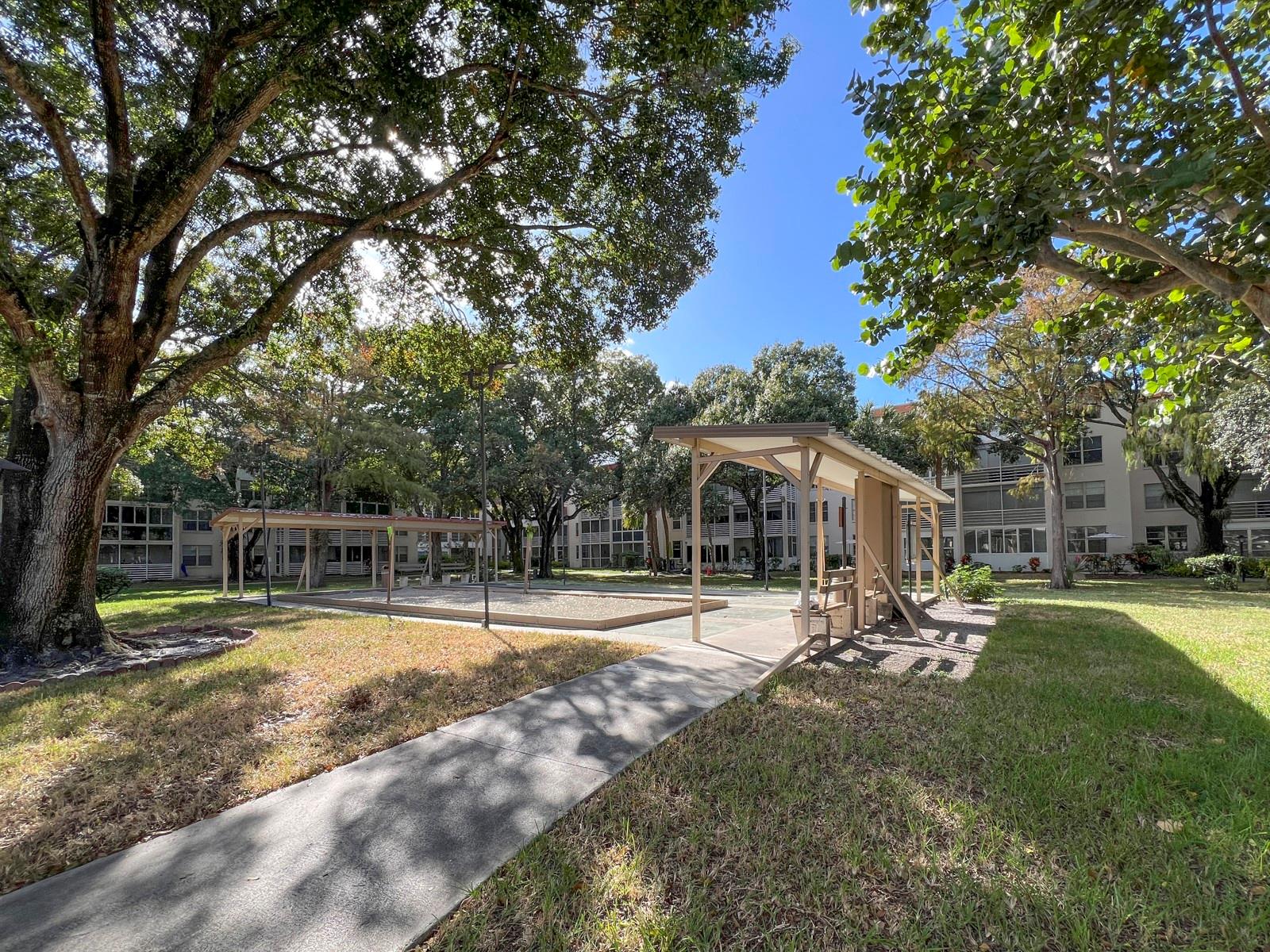 2650 NW 49th Ave 424