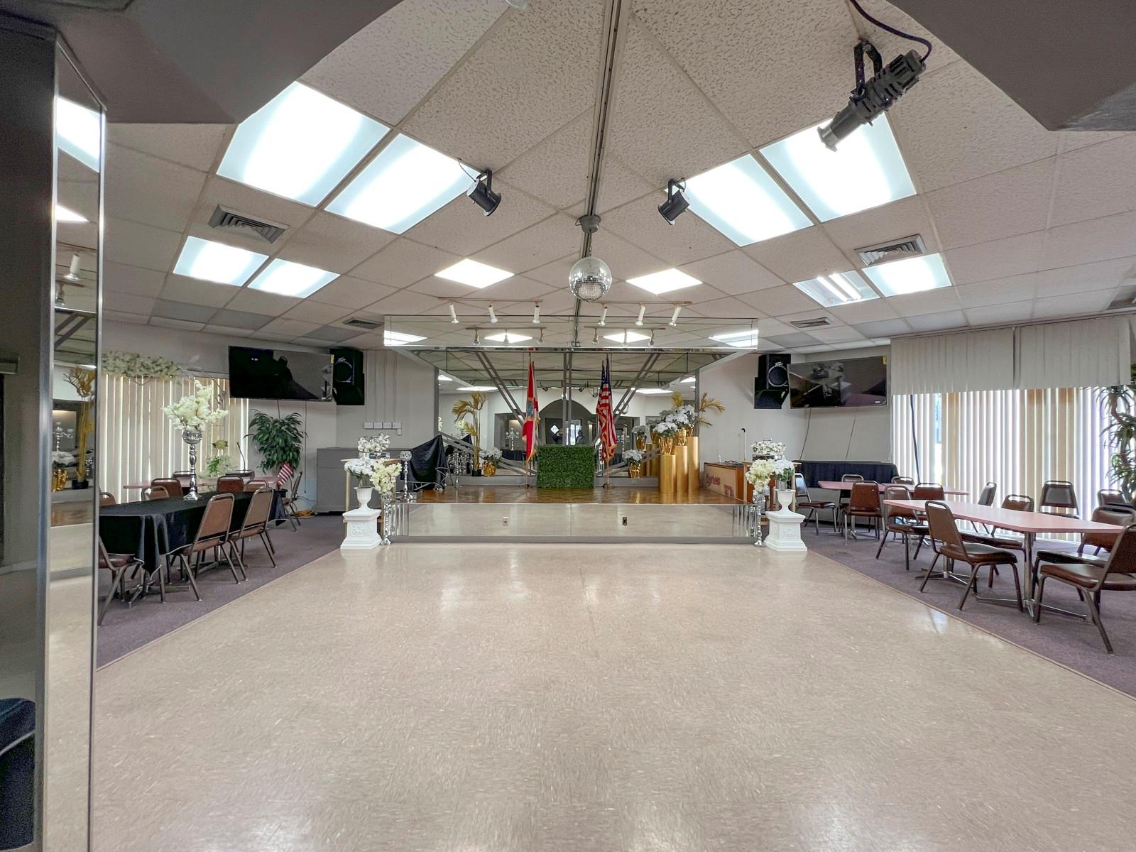 2650 NW 49th Ave 424