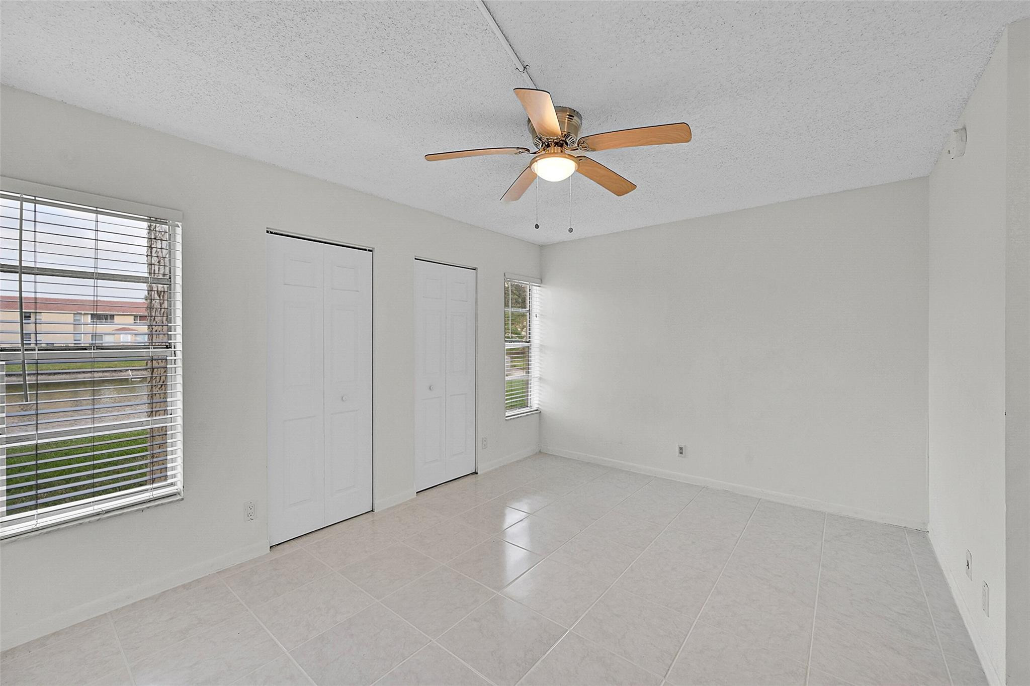 10149 Twin Lakes Dr 2-B