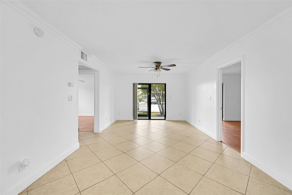 10022 Winding Lake Rd 102