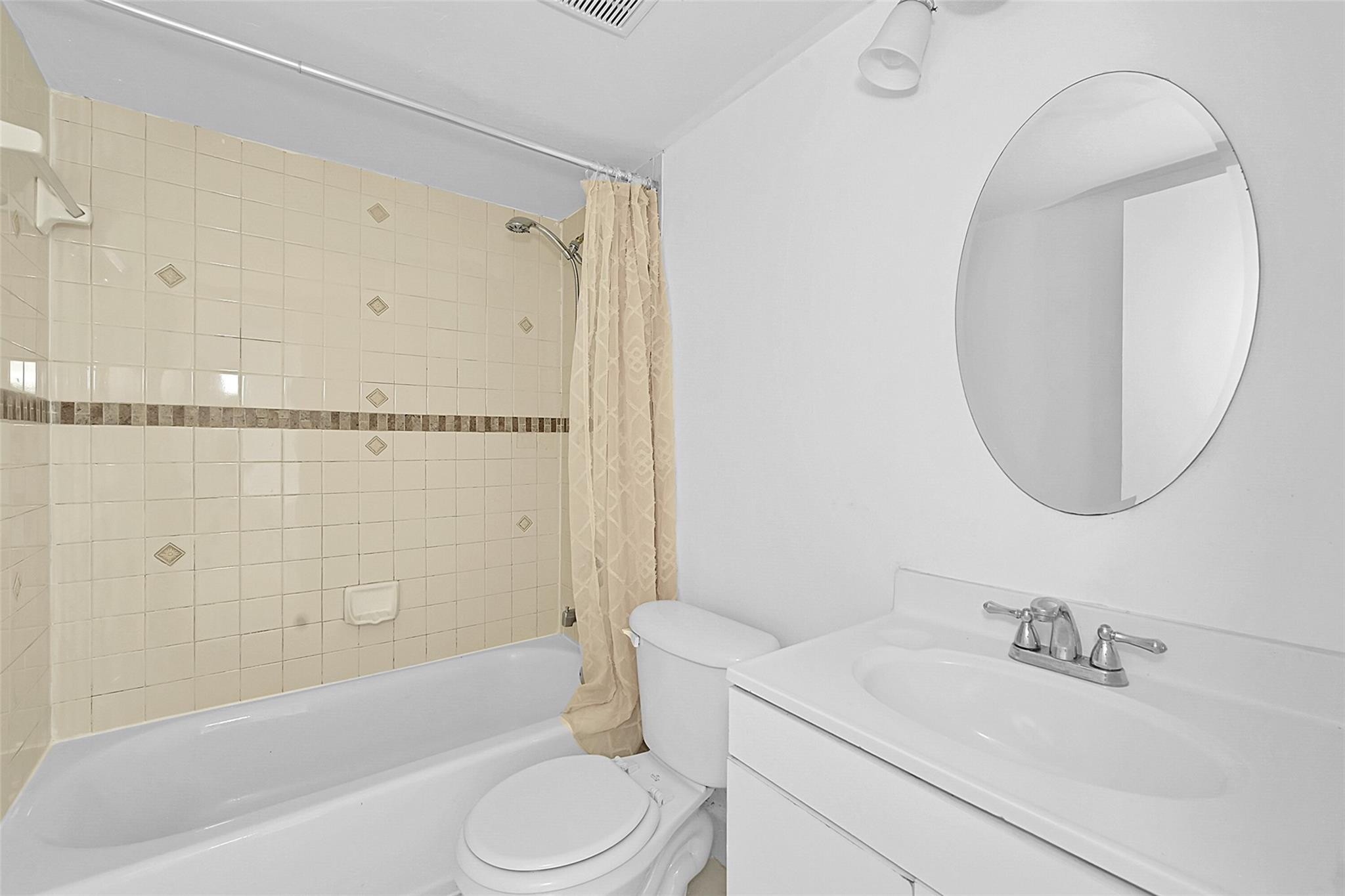 10022 Winding Lake Rd 102