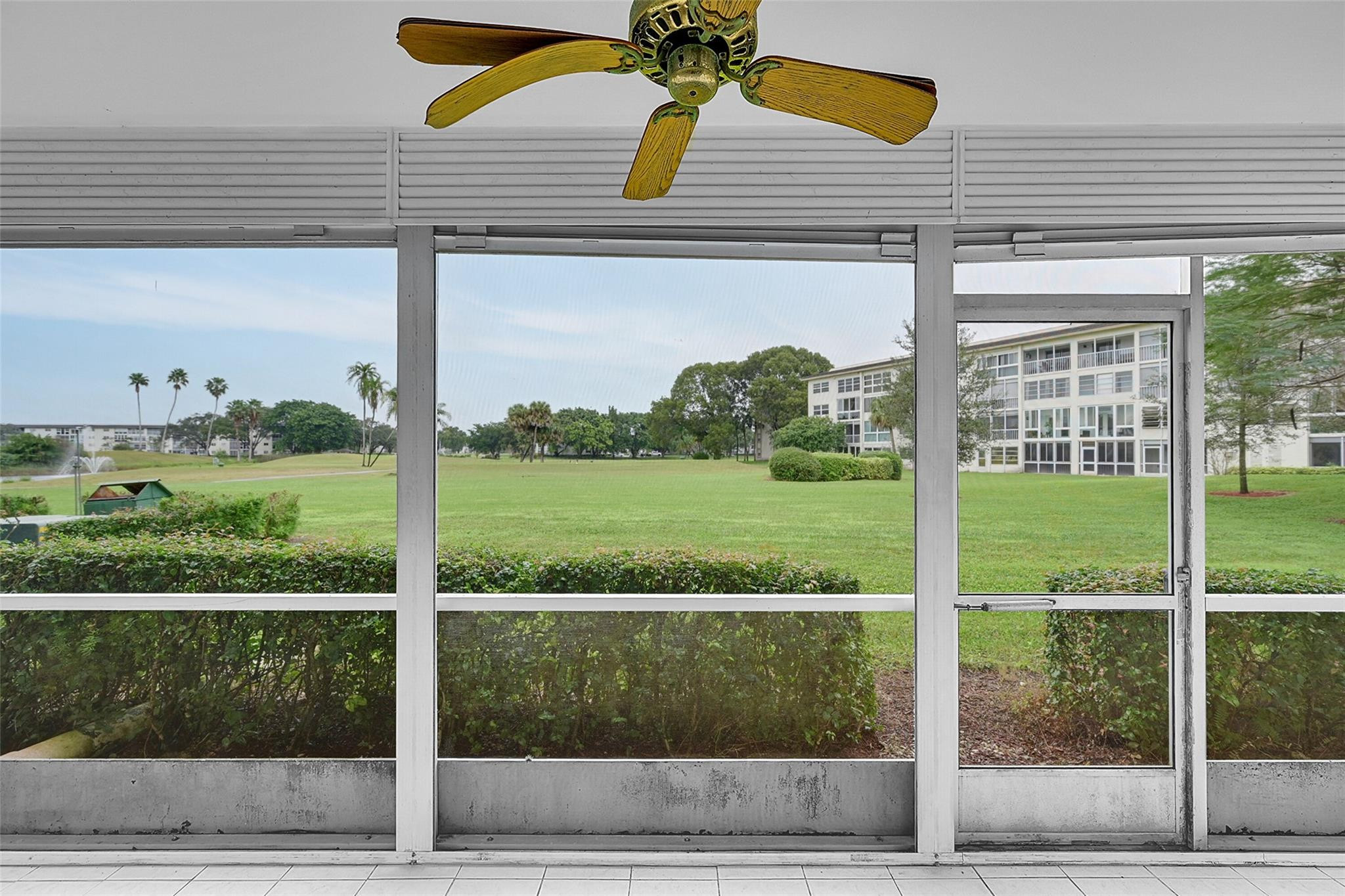 4701 Martinique Dr H1