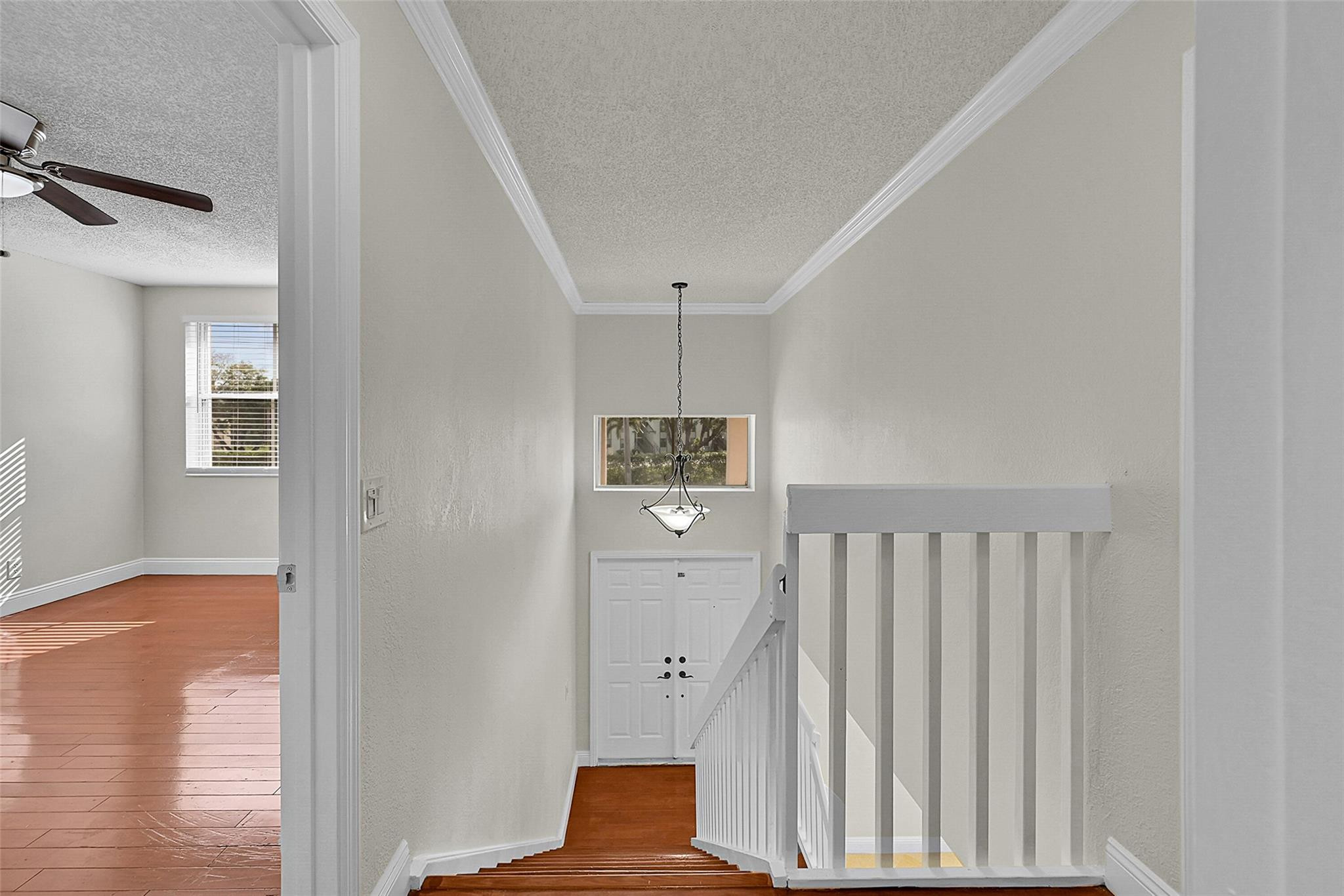 7379 Santa Monica Dr