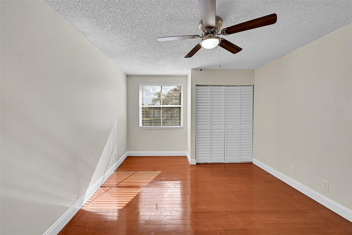 7379 Santa Monica Dr