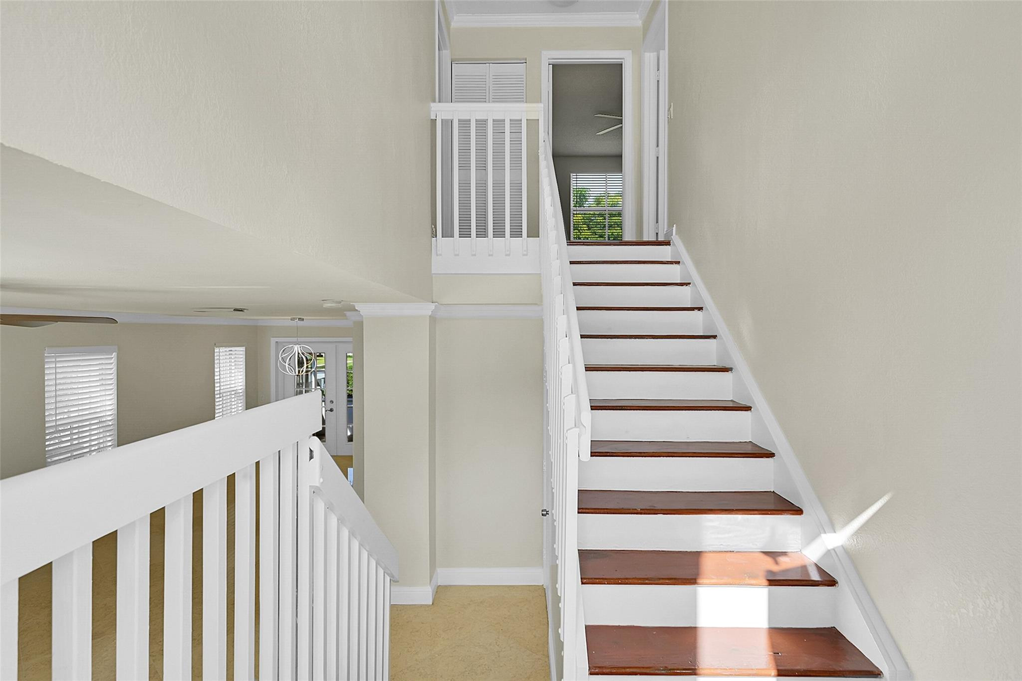 7379 Santa Monica Dr