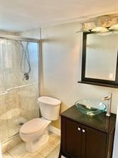 320 NE 12th Ave 503
