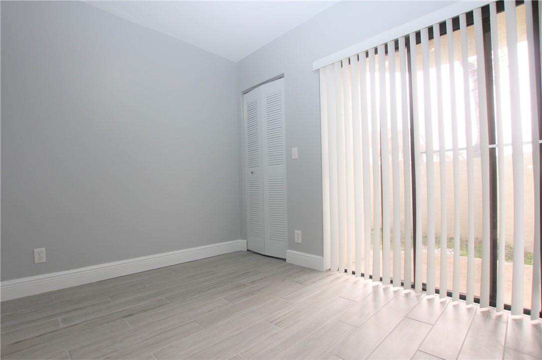 5529 Courtyard Dr 5529