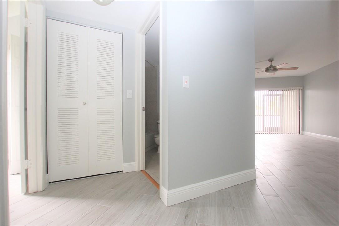 5529 Courtyard Dr 5529