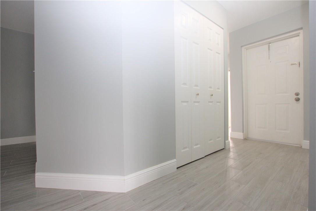 5529 Courtyard Dr 5529