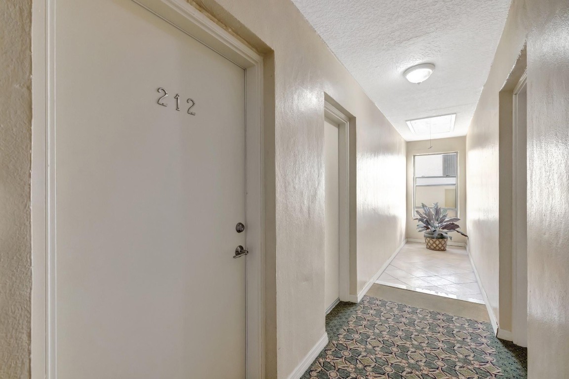 2400 NE 33rd Ave 212