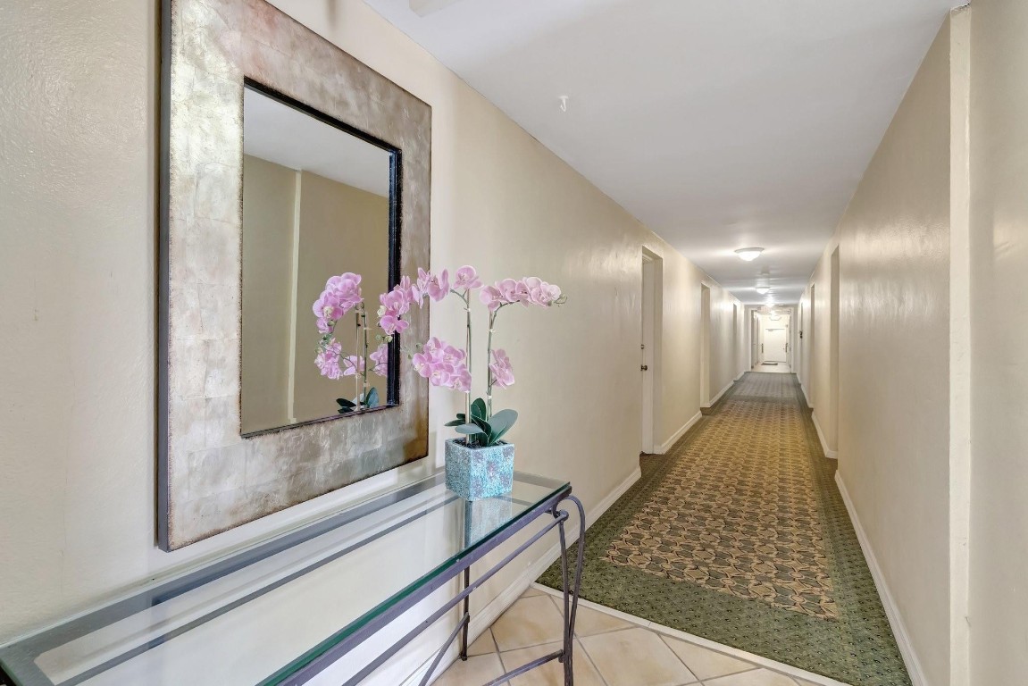 2400 NE 33rd Ave 212