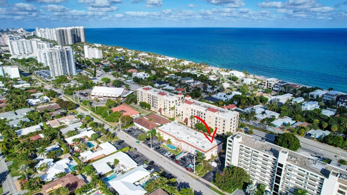 2400 NE 33rd Ave 212