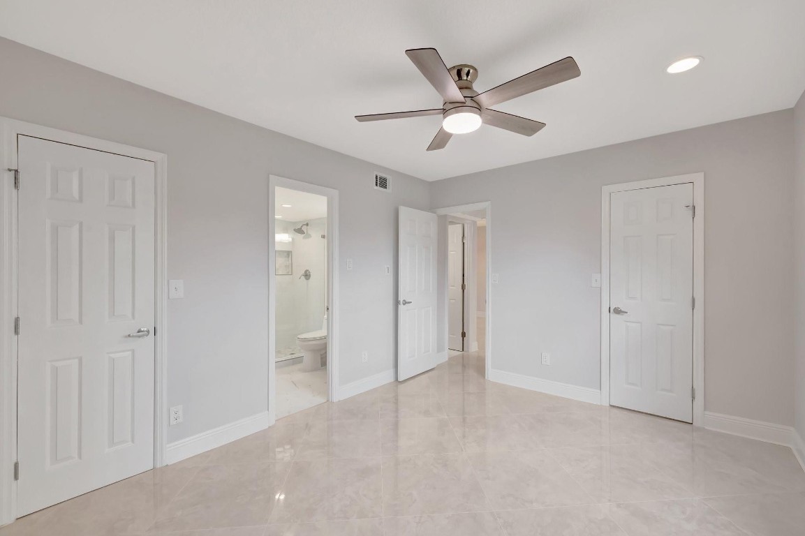 2400 NE 33rd Ave 212