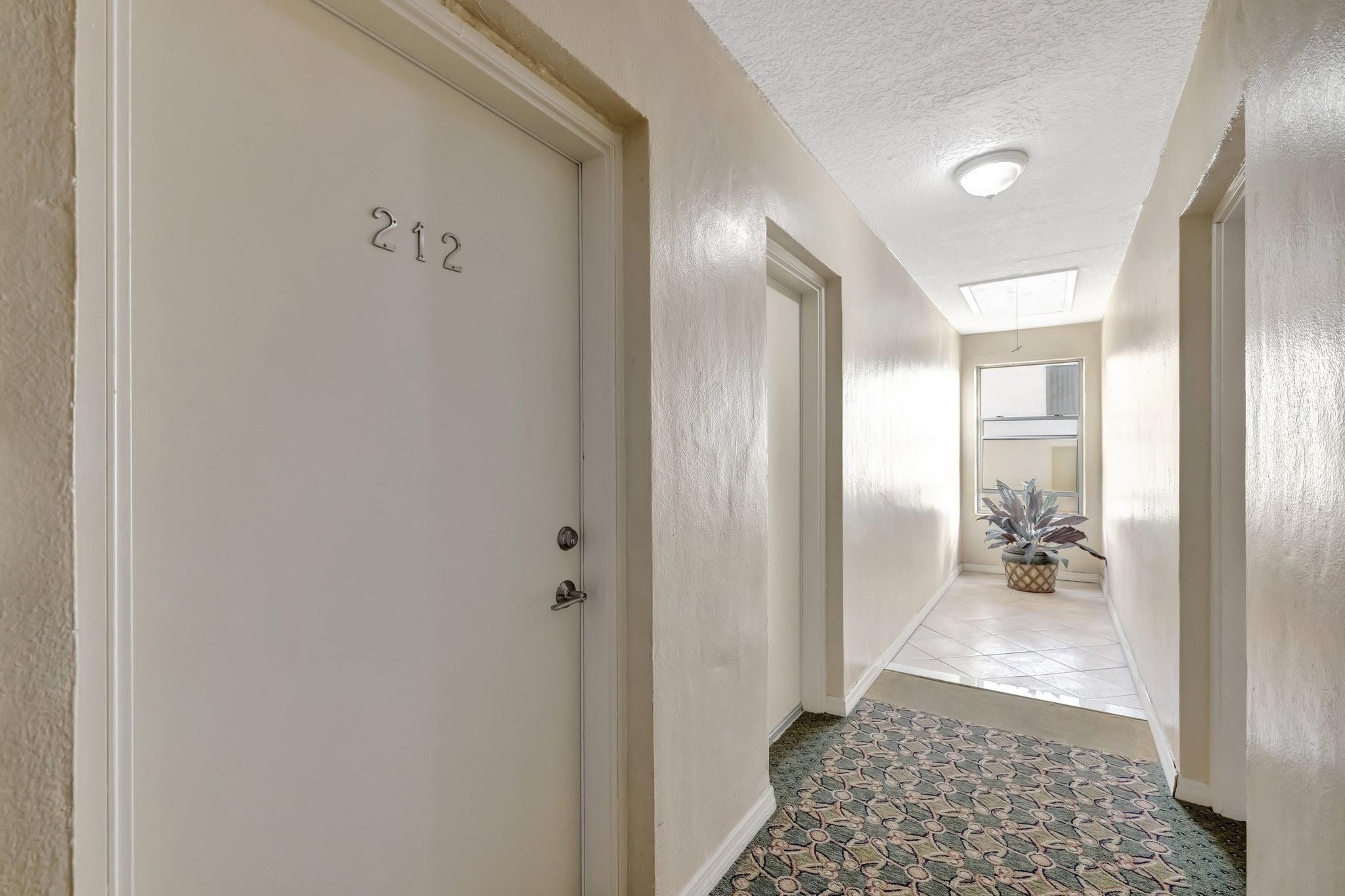 2400 NE 33rd Ave 212