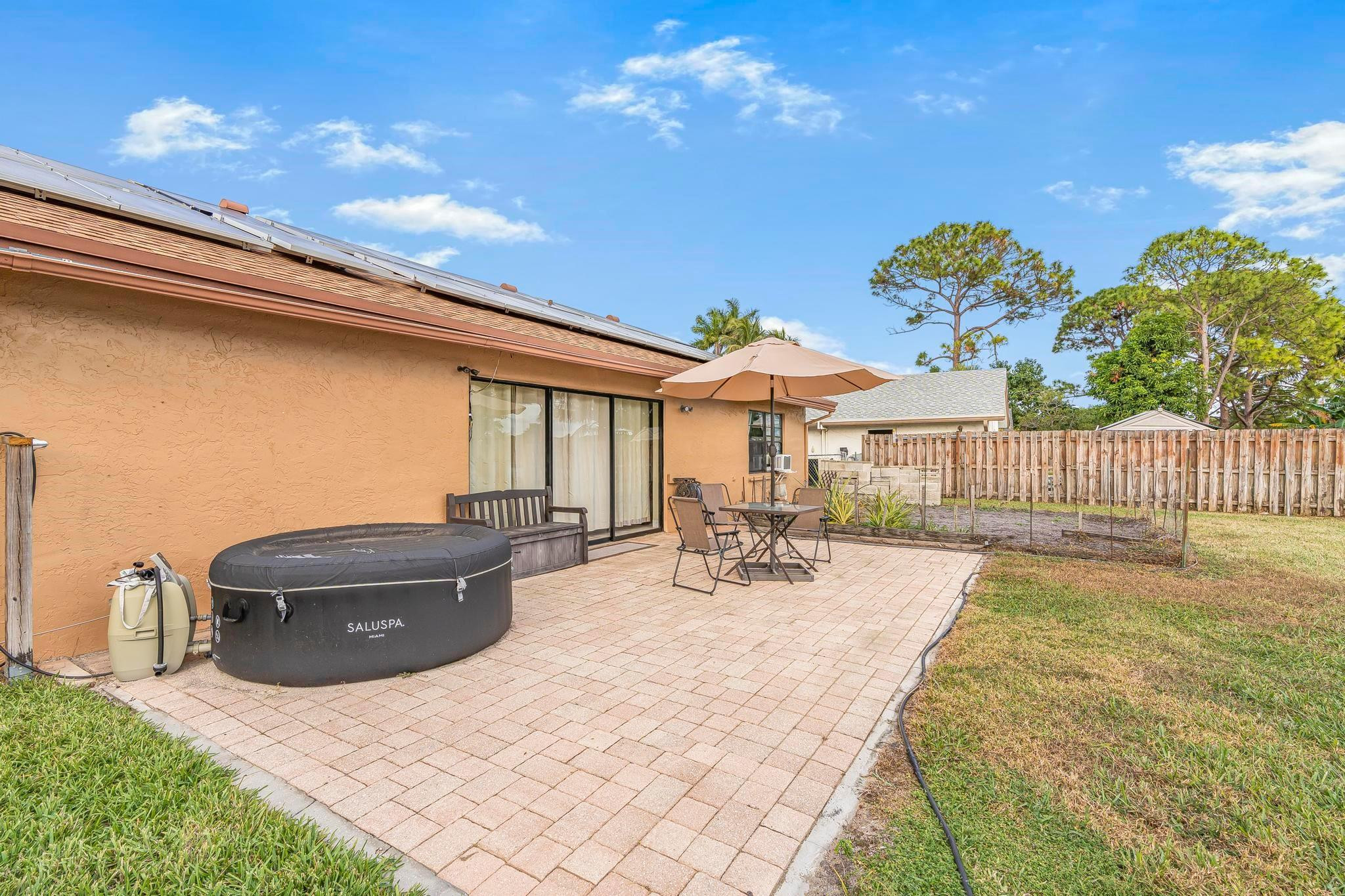 9624 Lancaster Pl