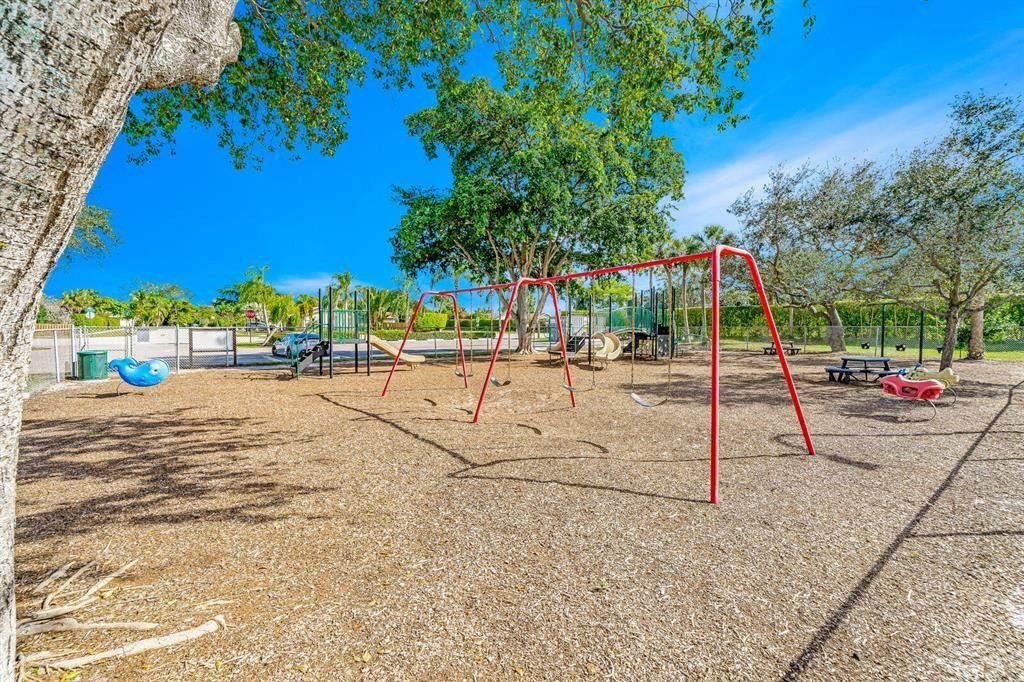 9624 Lancaster Pl