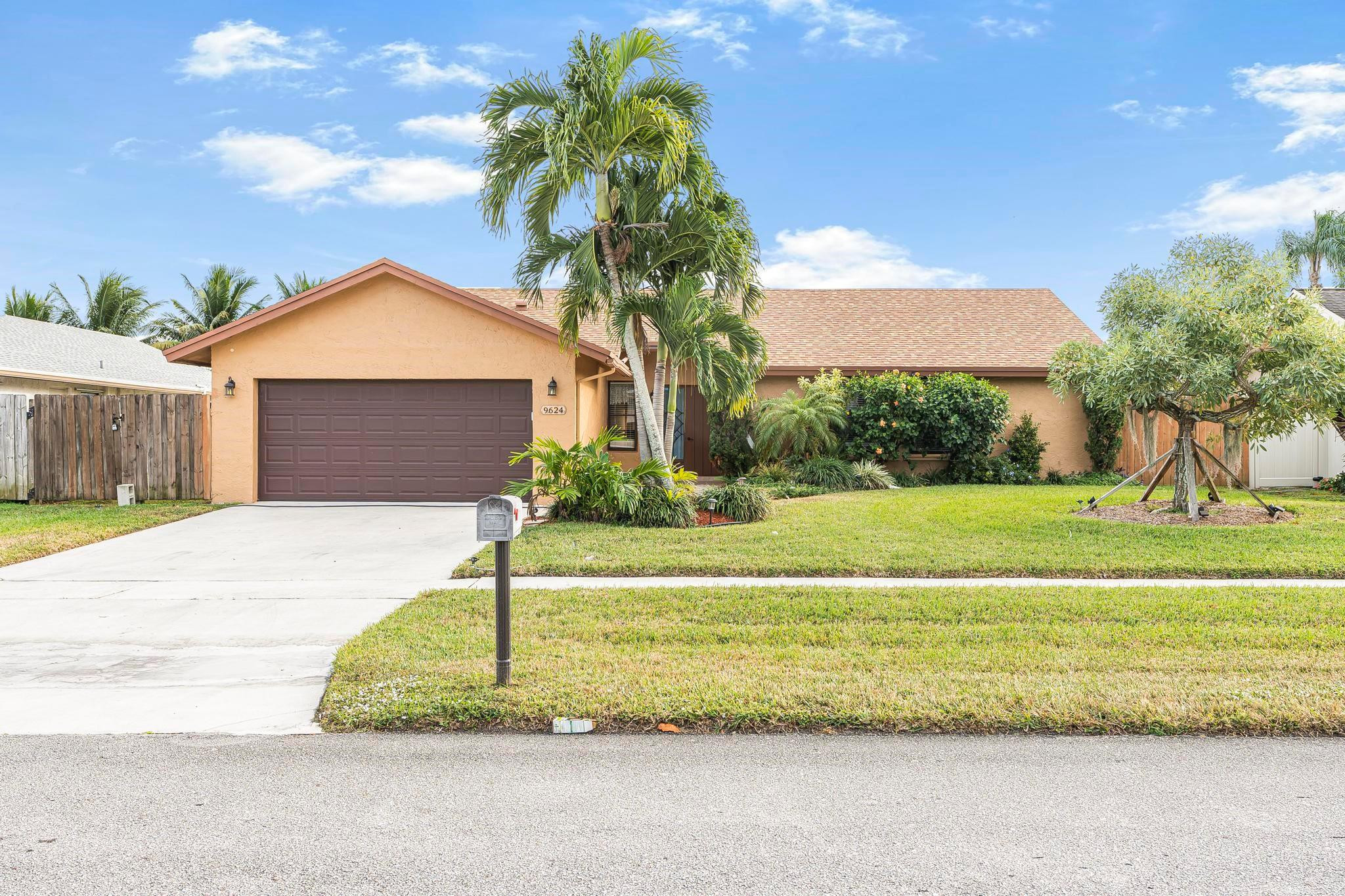 9624 Lancaster Pl