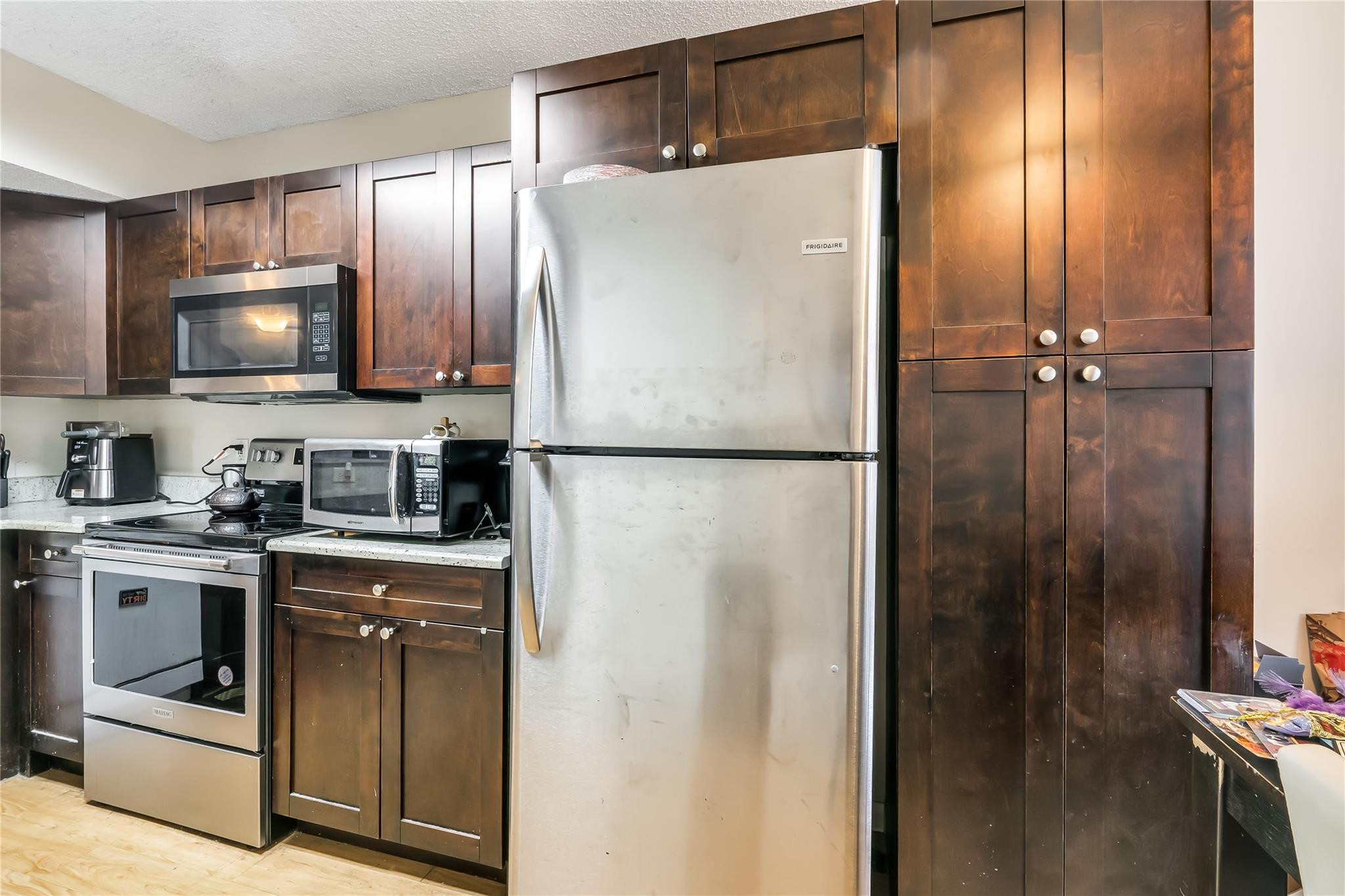 8901 Wiles Rd 308-6