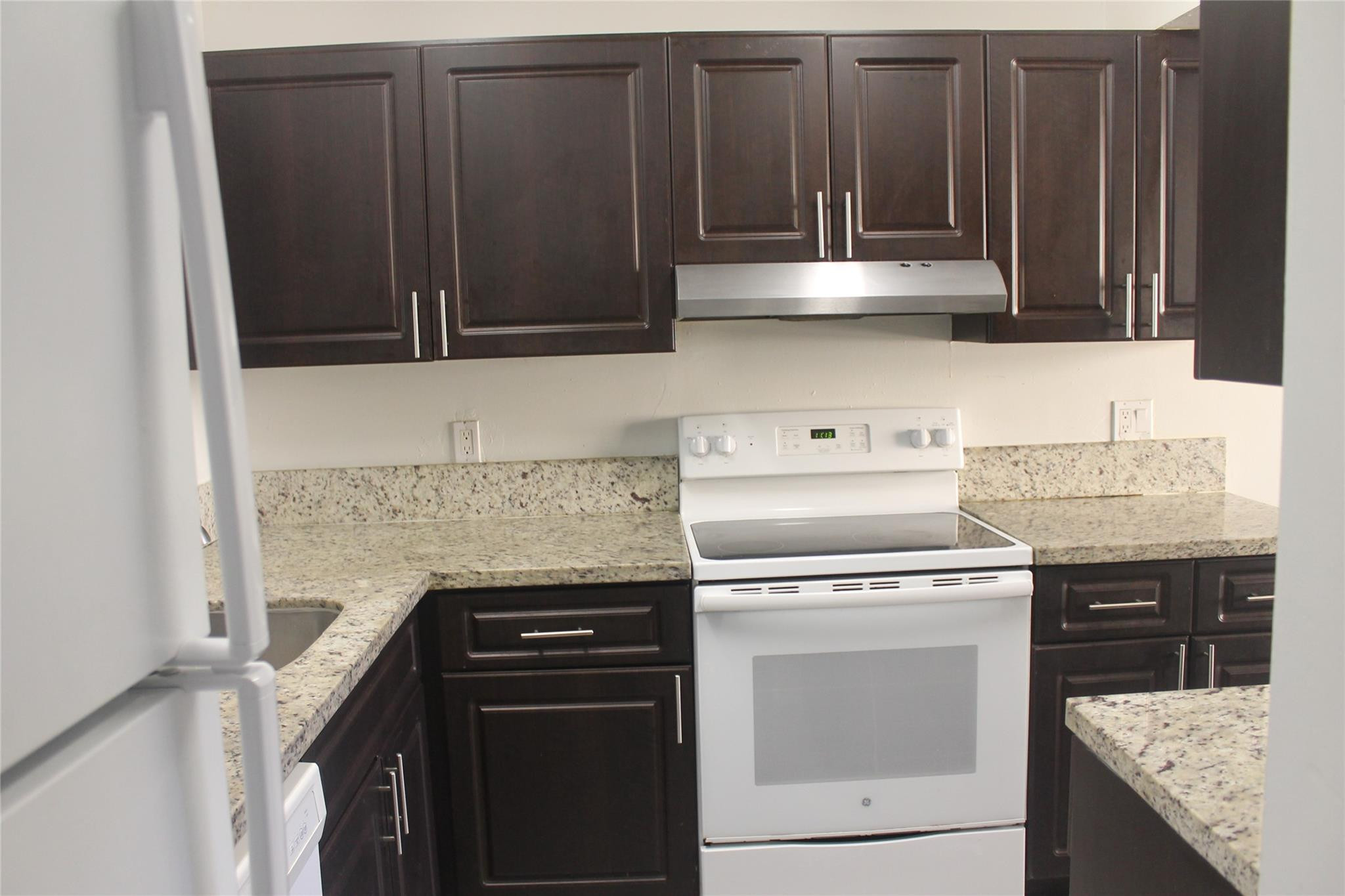 2039 Coral Ridge Dr 304