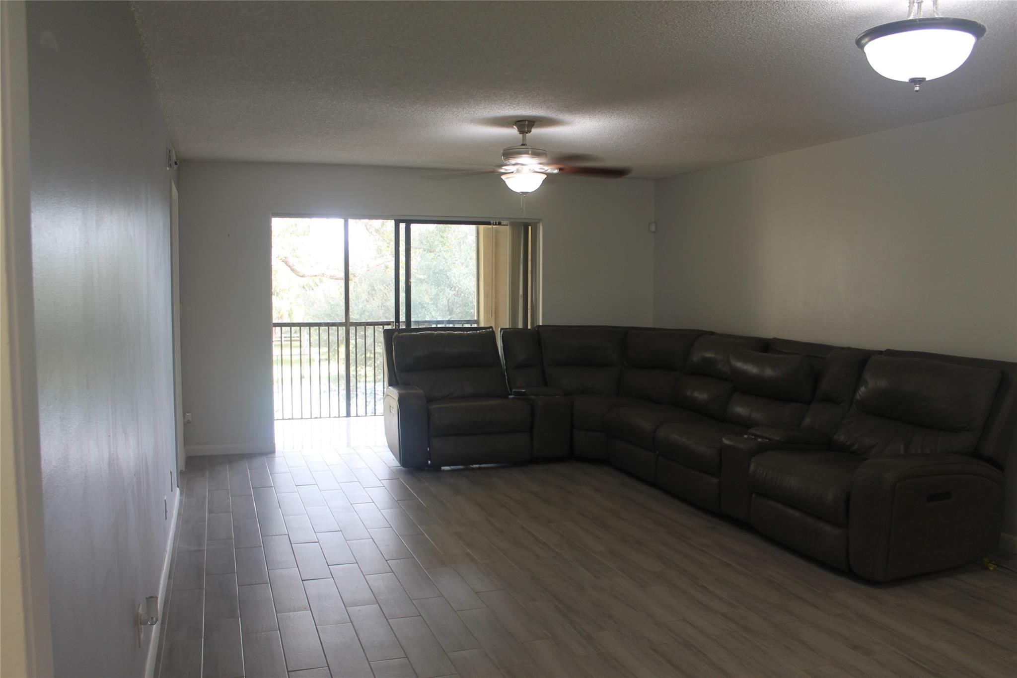 2039 Coral Ridge Dr 304