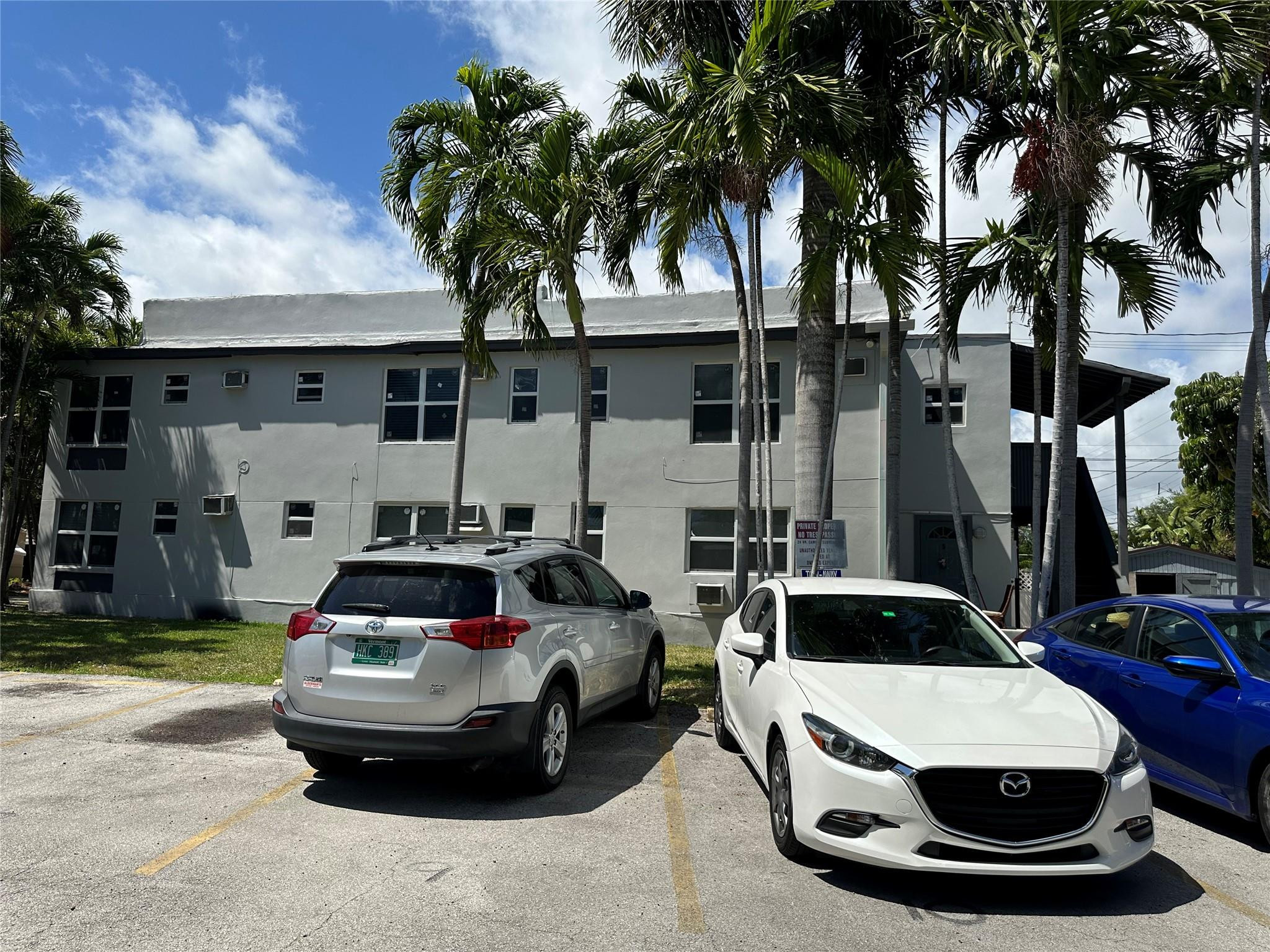 1505 Washington St 4