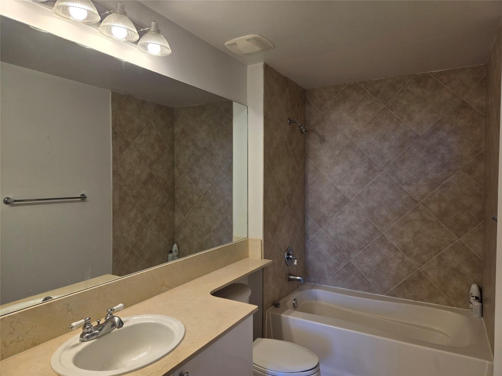 233 S Federal Hwy 719