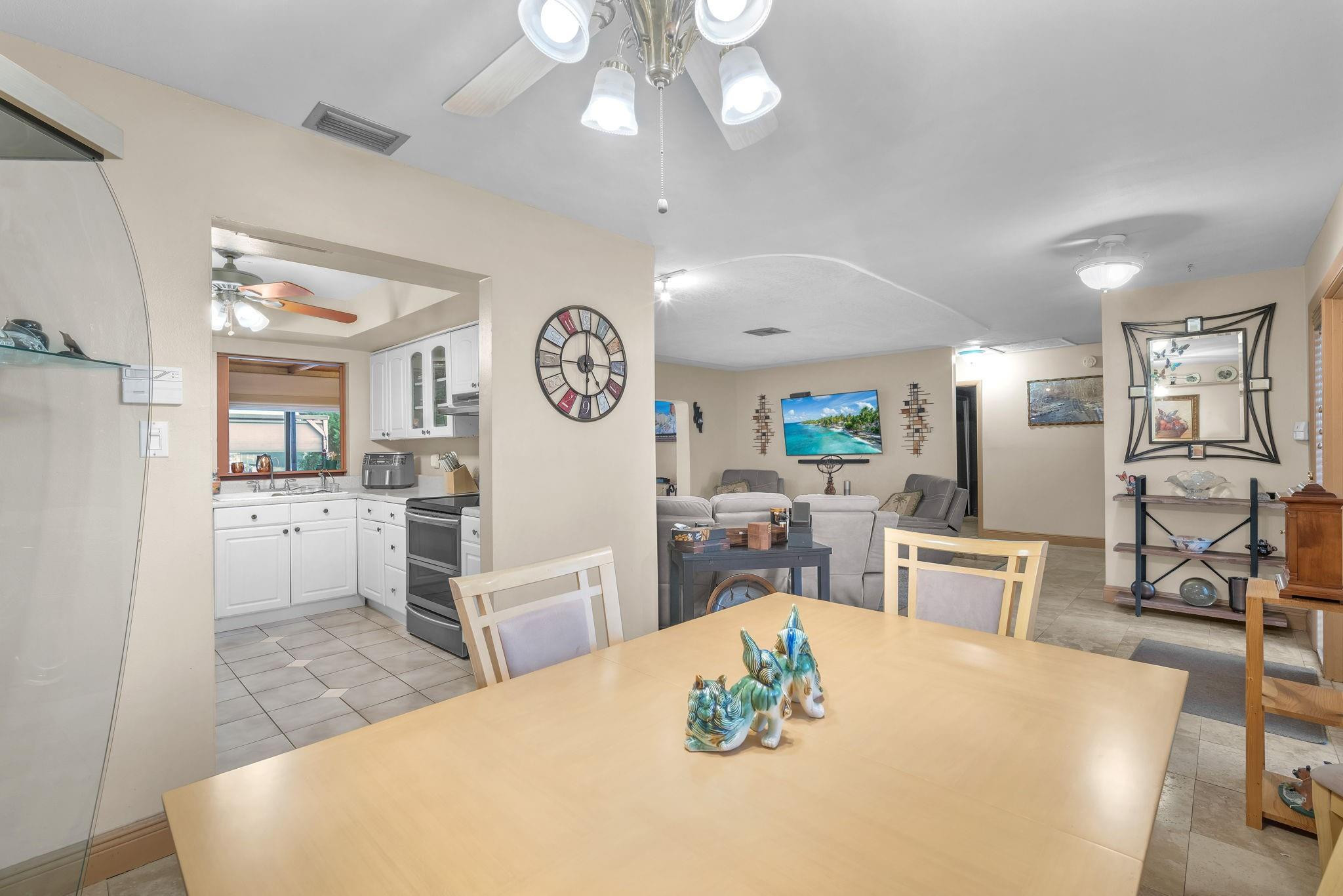 364 NW 69th Ter
