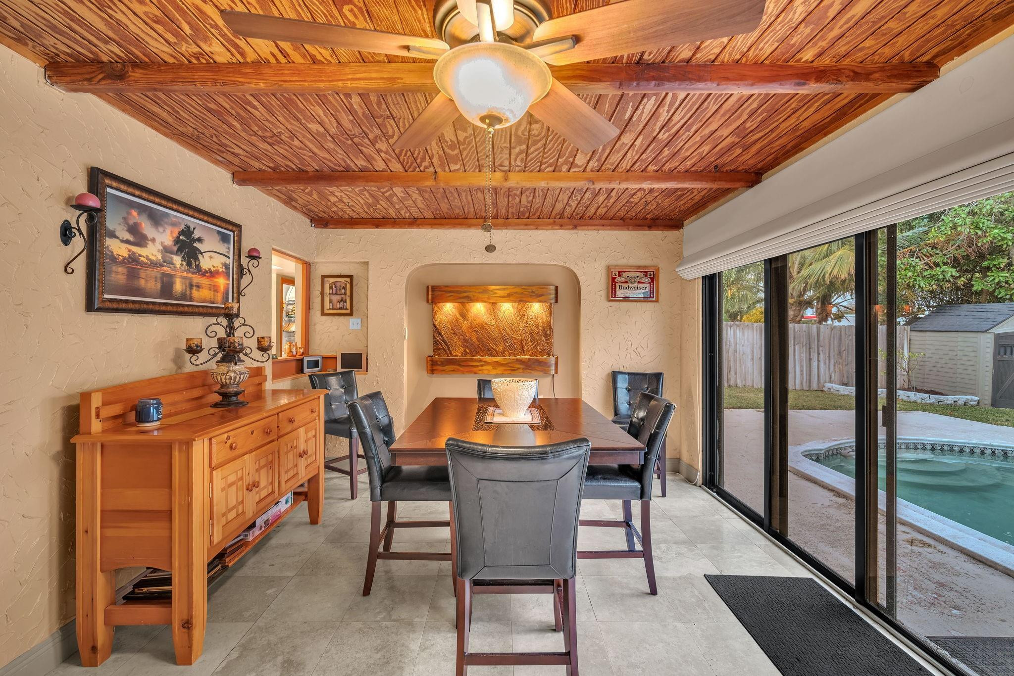 364 NW 69th Ter