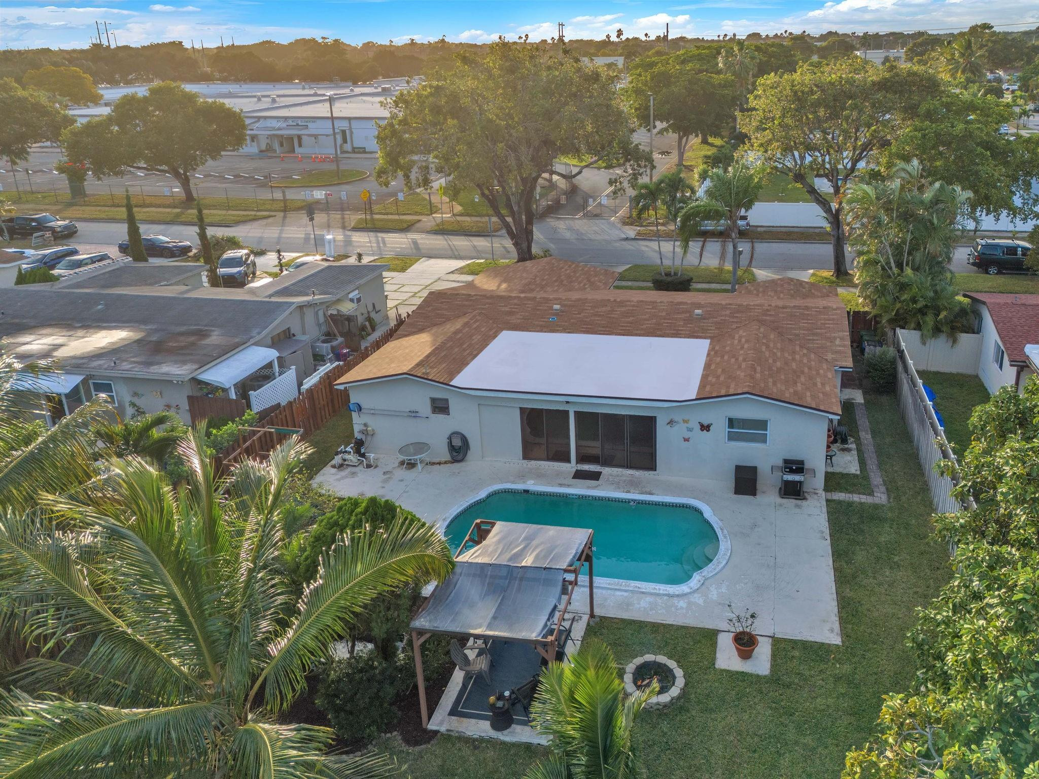 364 NW 69th Ter