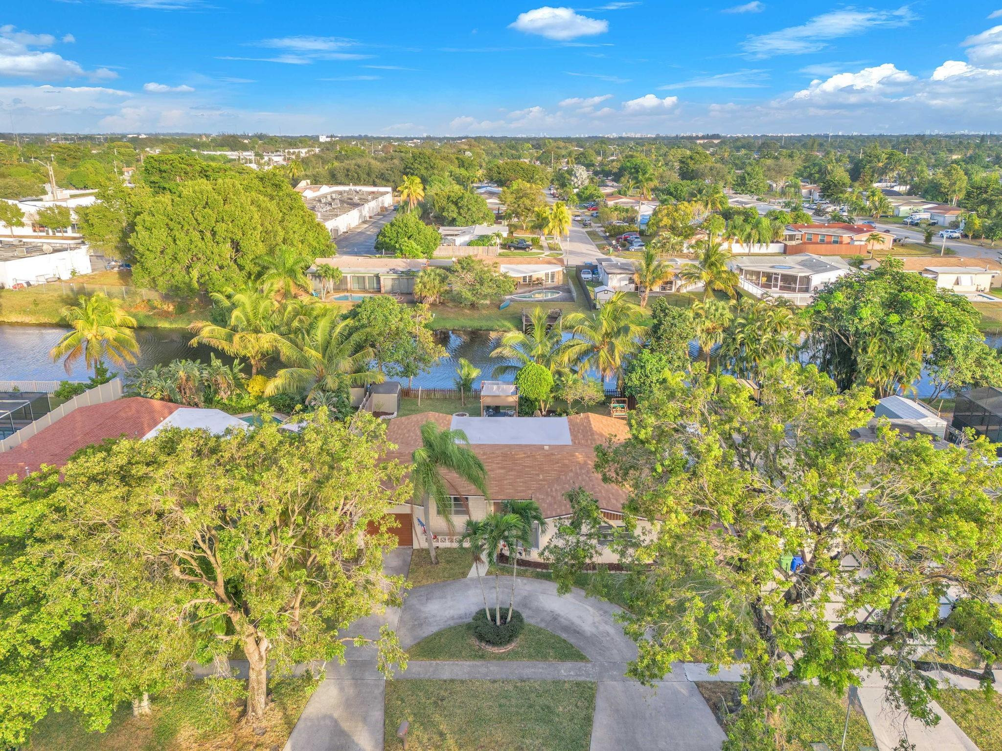 364 NW 69th Ter