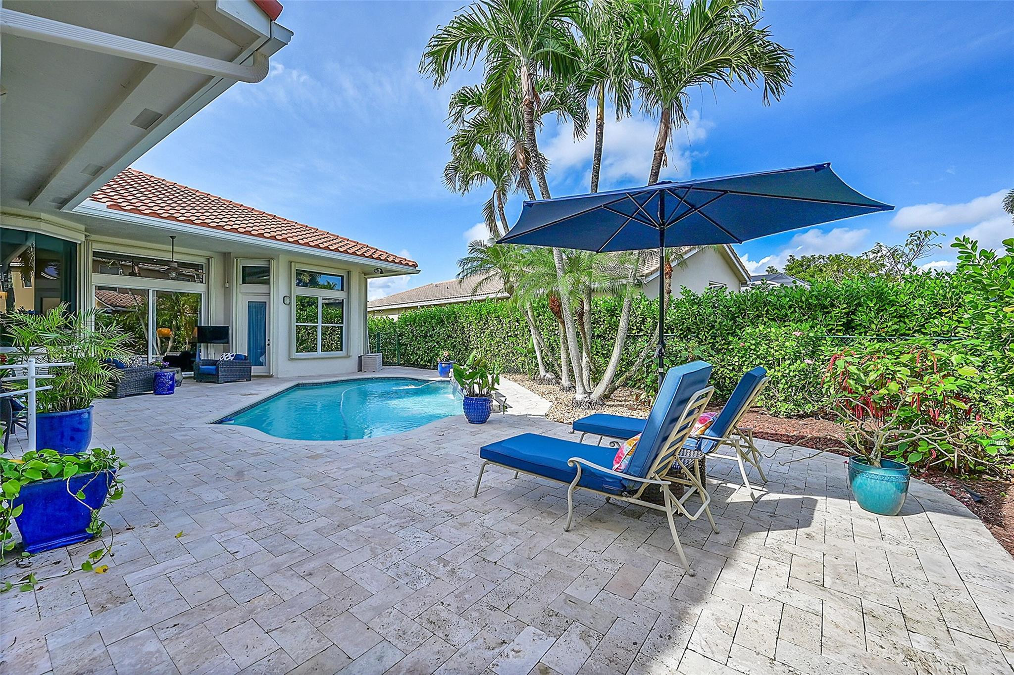 4971 NW 120th Ave