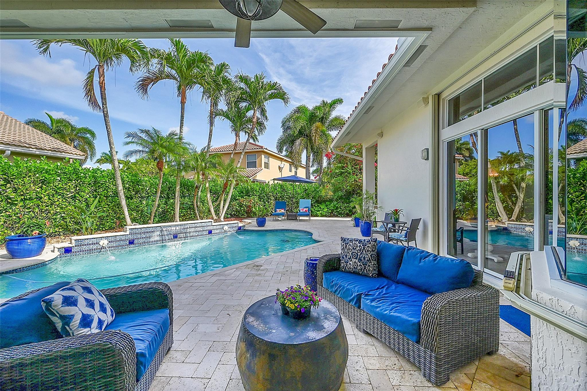 4971 NW 120th Ave