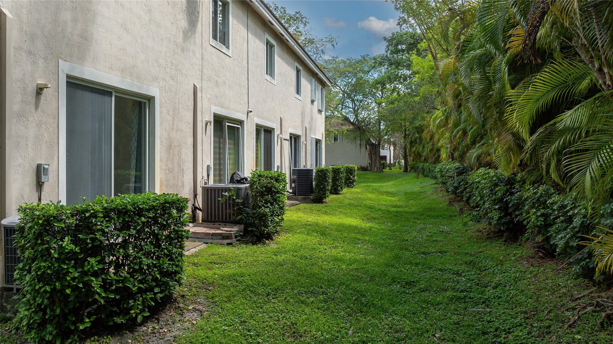 8776 Cypress Walk Ct