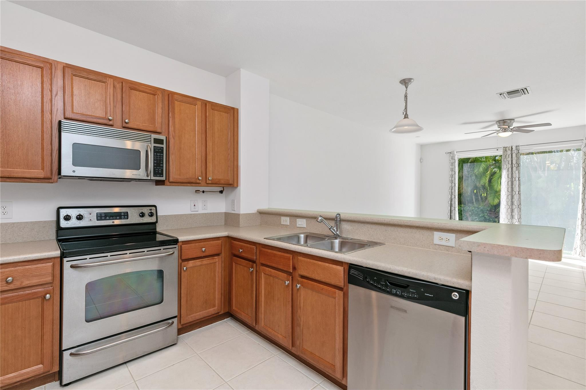 8776 Cypress Walk Ct