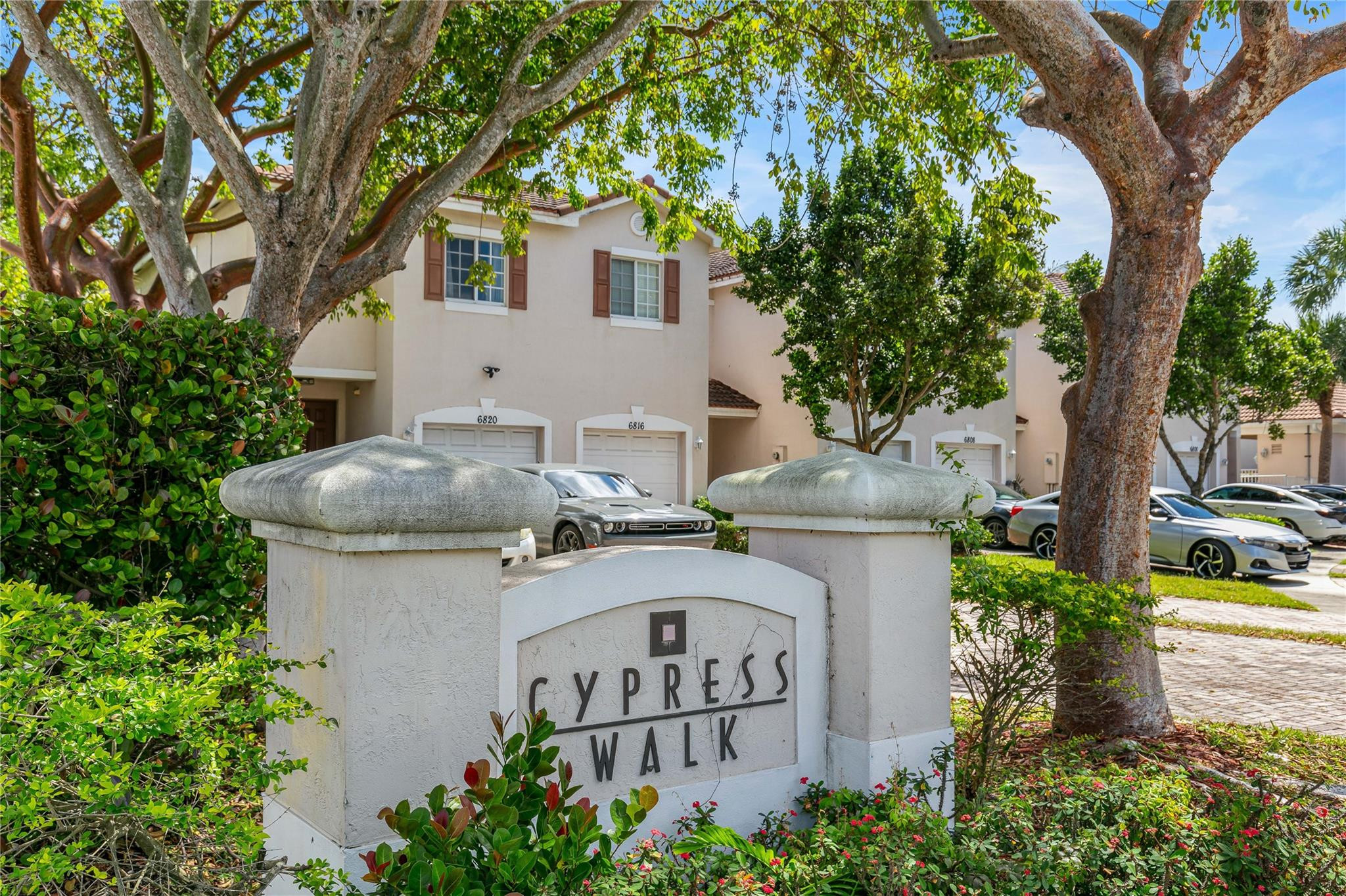 8776 Cypress Walk Ct