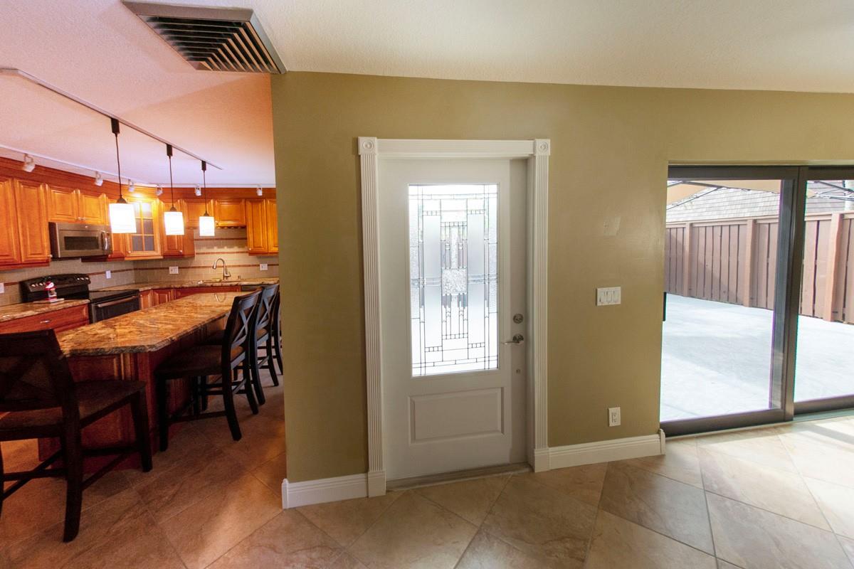 2540 SW 15th St 2540
