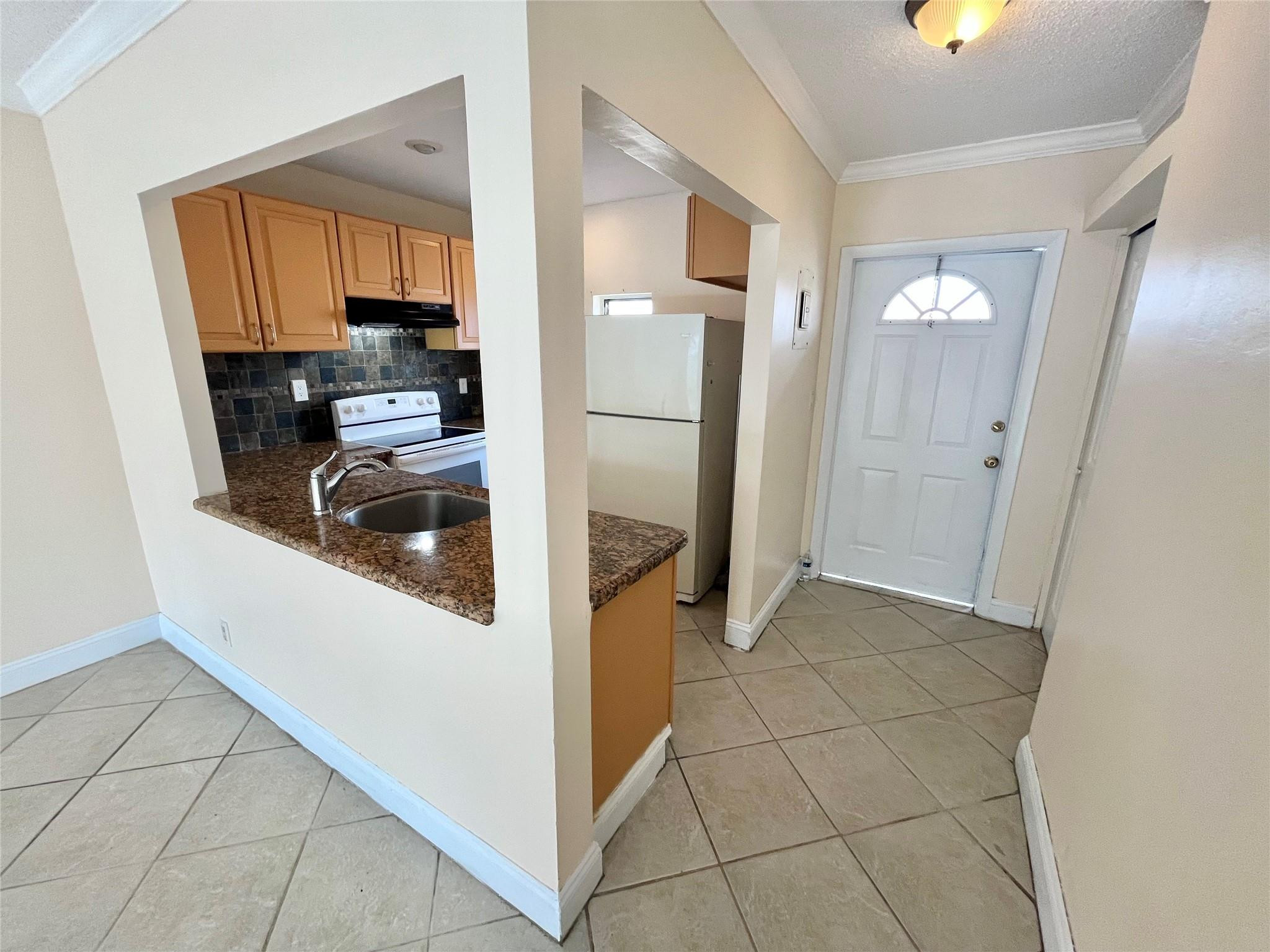 5011 W Oakland Park Blvd 304