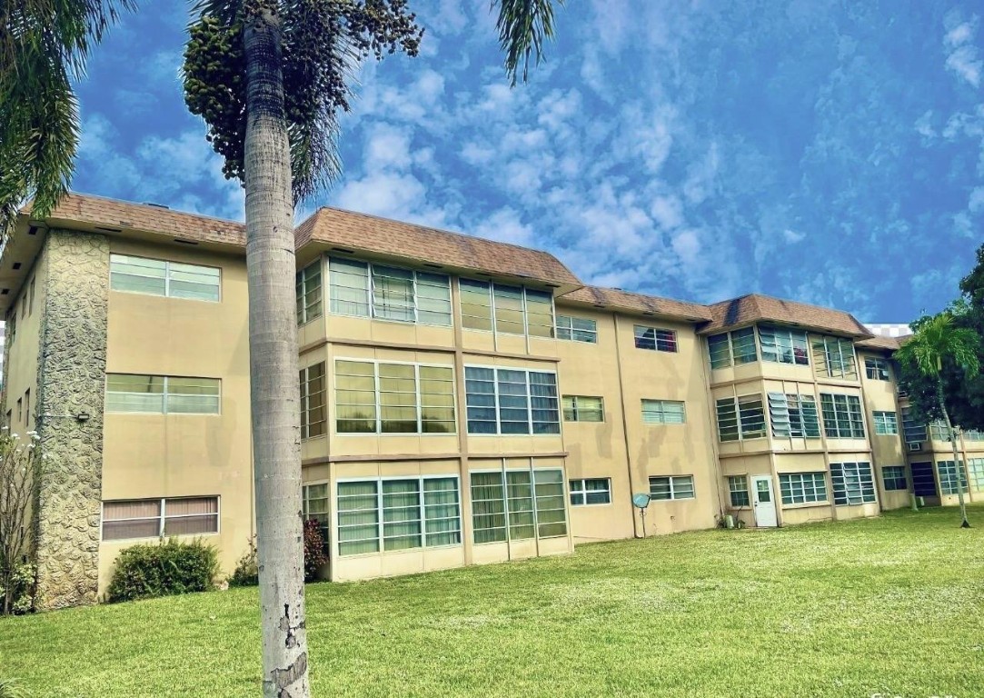 5011 W Oakland Park Blvd 304